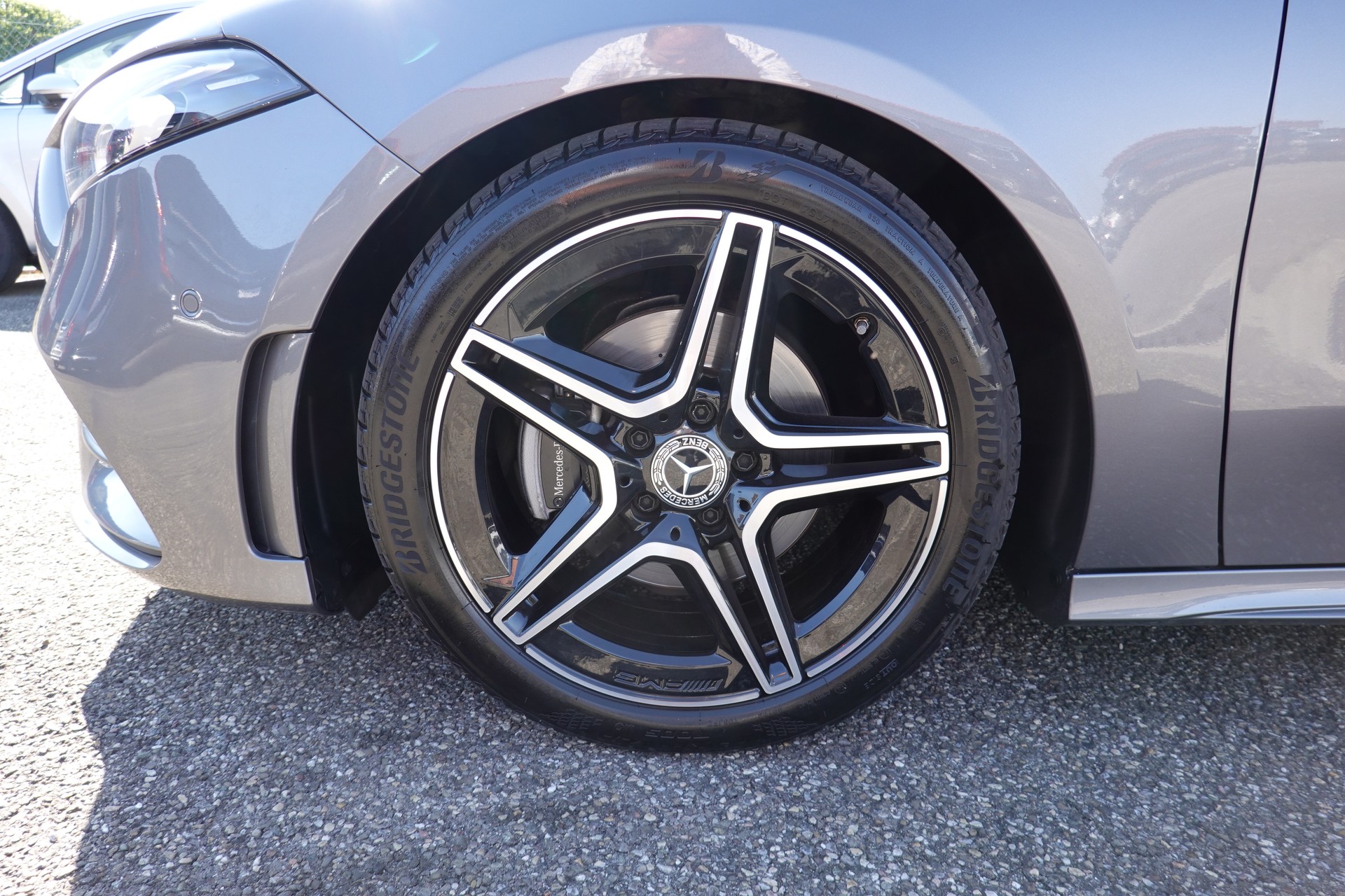 MERCEDES-BENZ A 180 - "NIGHT STAR AMG LINE" - 7G-DCT-image-8