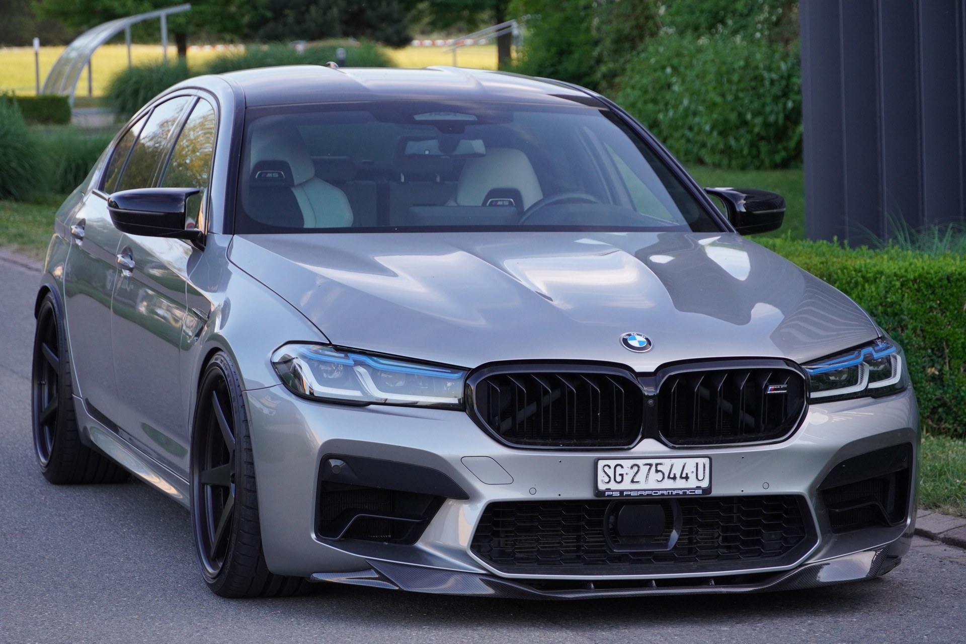 BMW M5 xDrive Competition Drivelogic-image-2