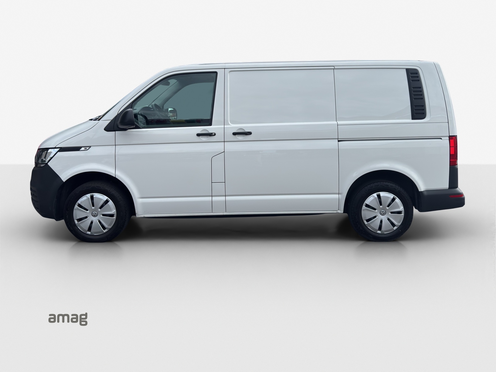 VW T6.1 2.0 TDI-image-1