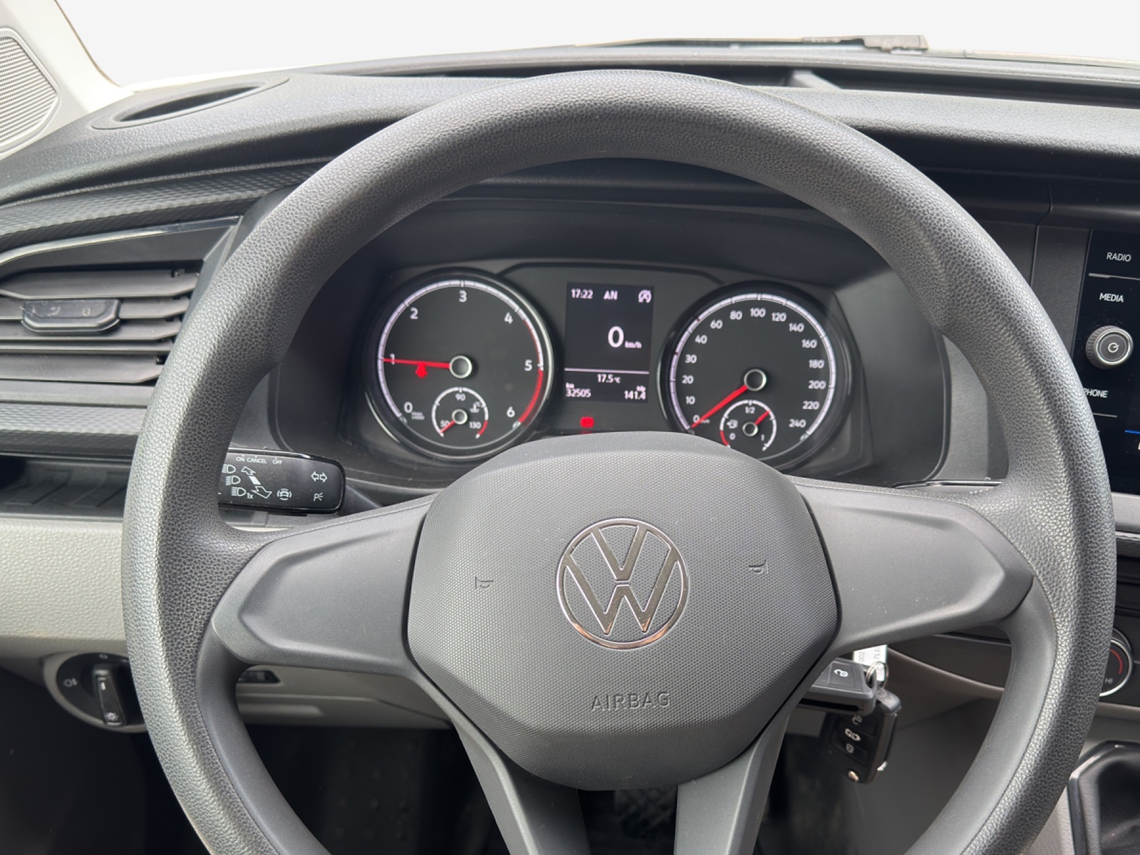 VW T6.1 2.0 TDI-image-9