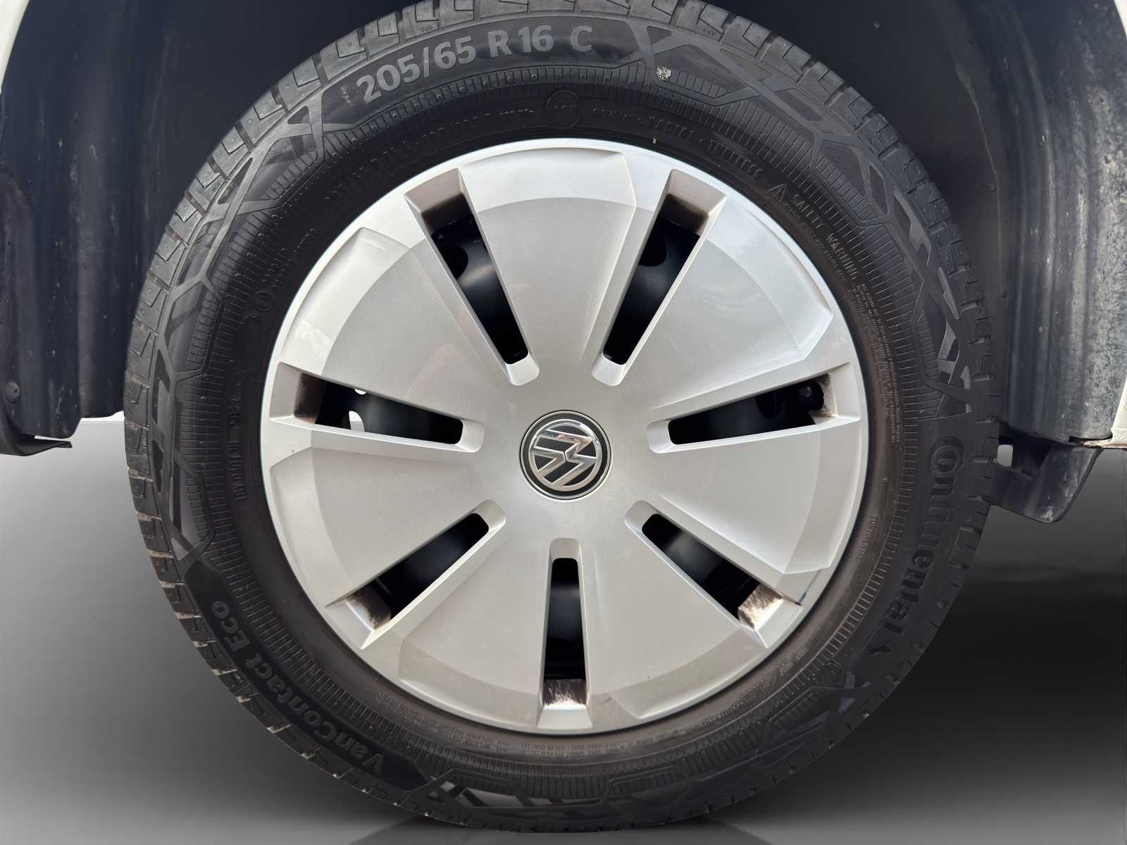 VW T6.1 2.0 TDI-image-13