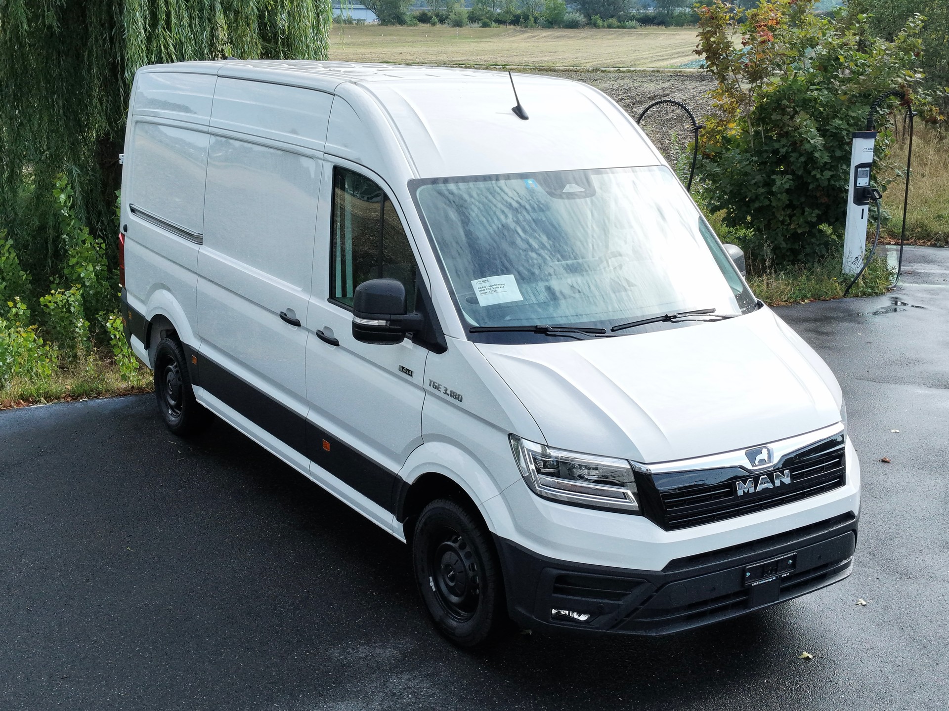 MAN TGE 3.5 4x4 Standard Kastenwagen-image-0