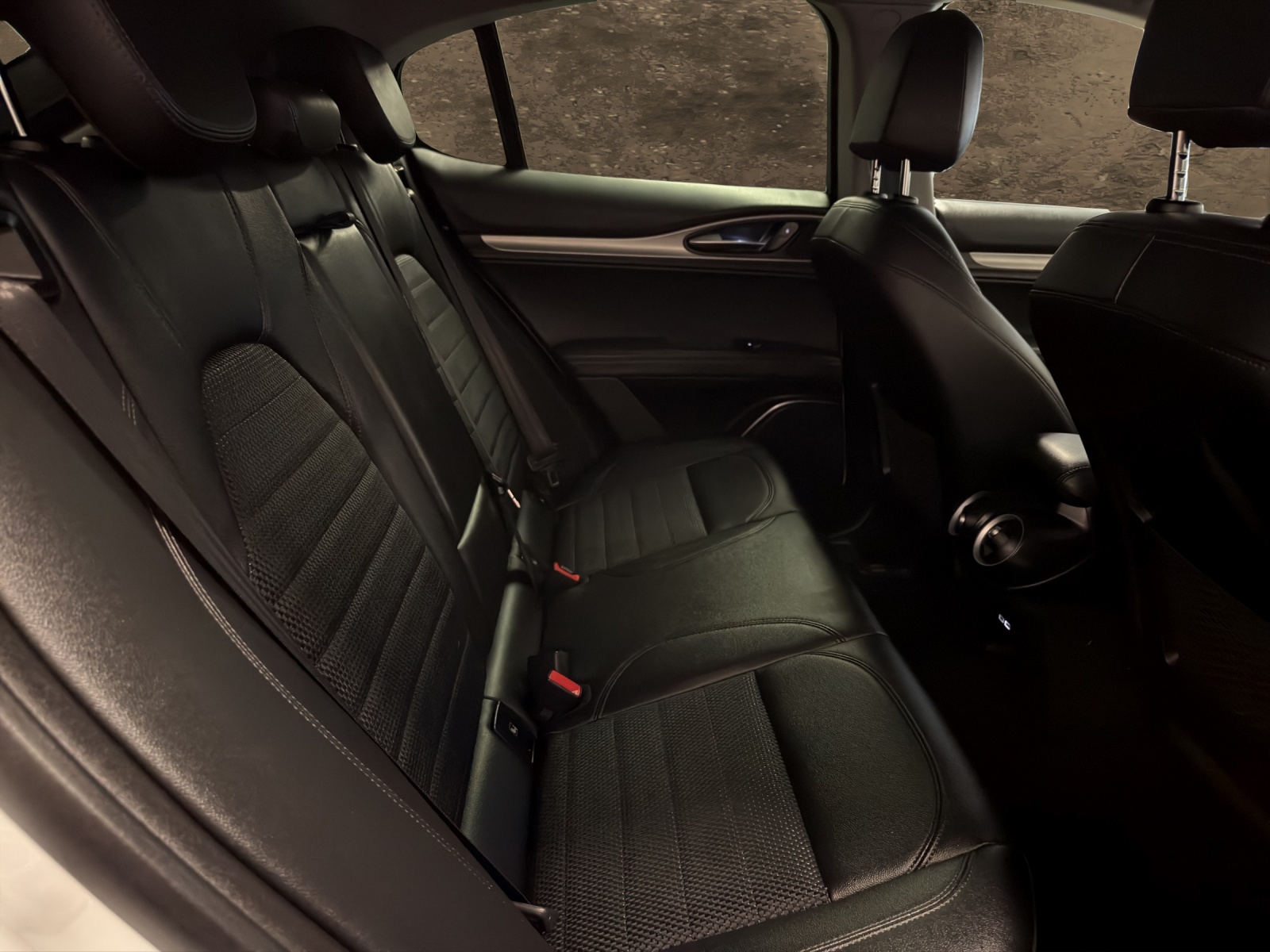 ALFA ROMEO Stelvio 2.0 Sprint Q4 Q4 Automatic-image-13