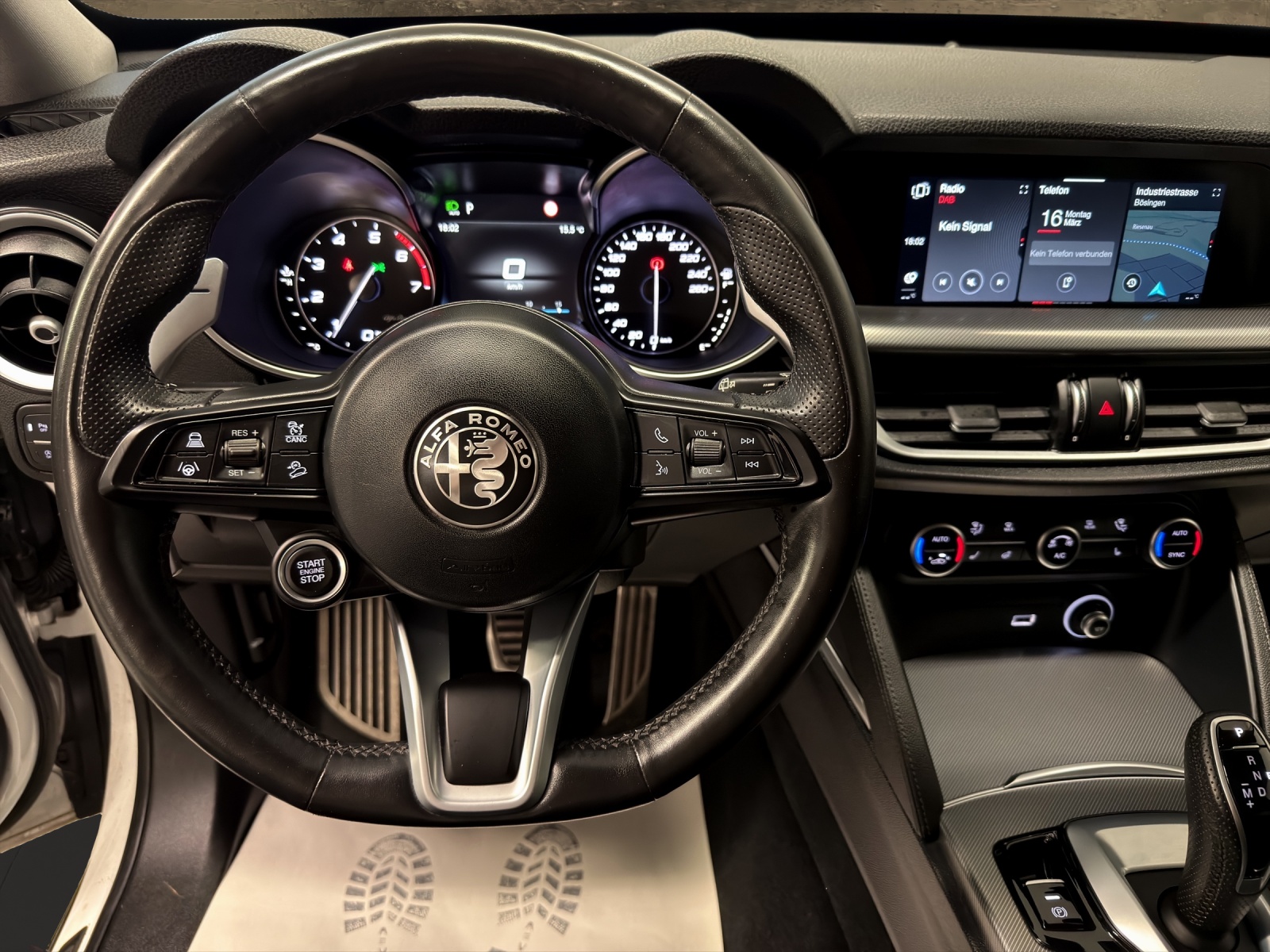 ALFA ROMEO Stelvio 2.0 Sprint Q4 Q4 Automatic-image-8