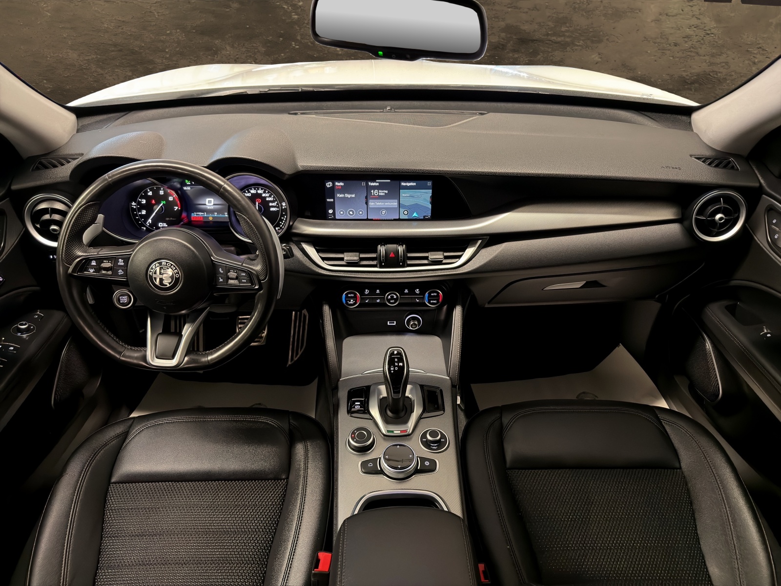ALFA ROMEO Stelvio 2.0 Sprint Q4 Q4 Automatic-image-3