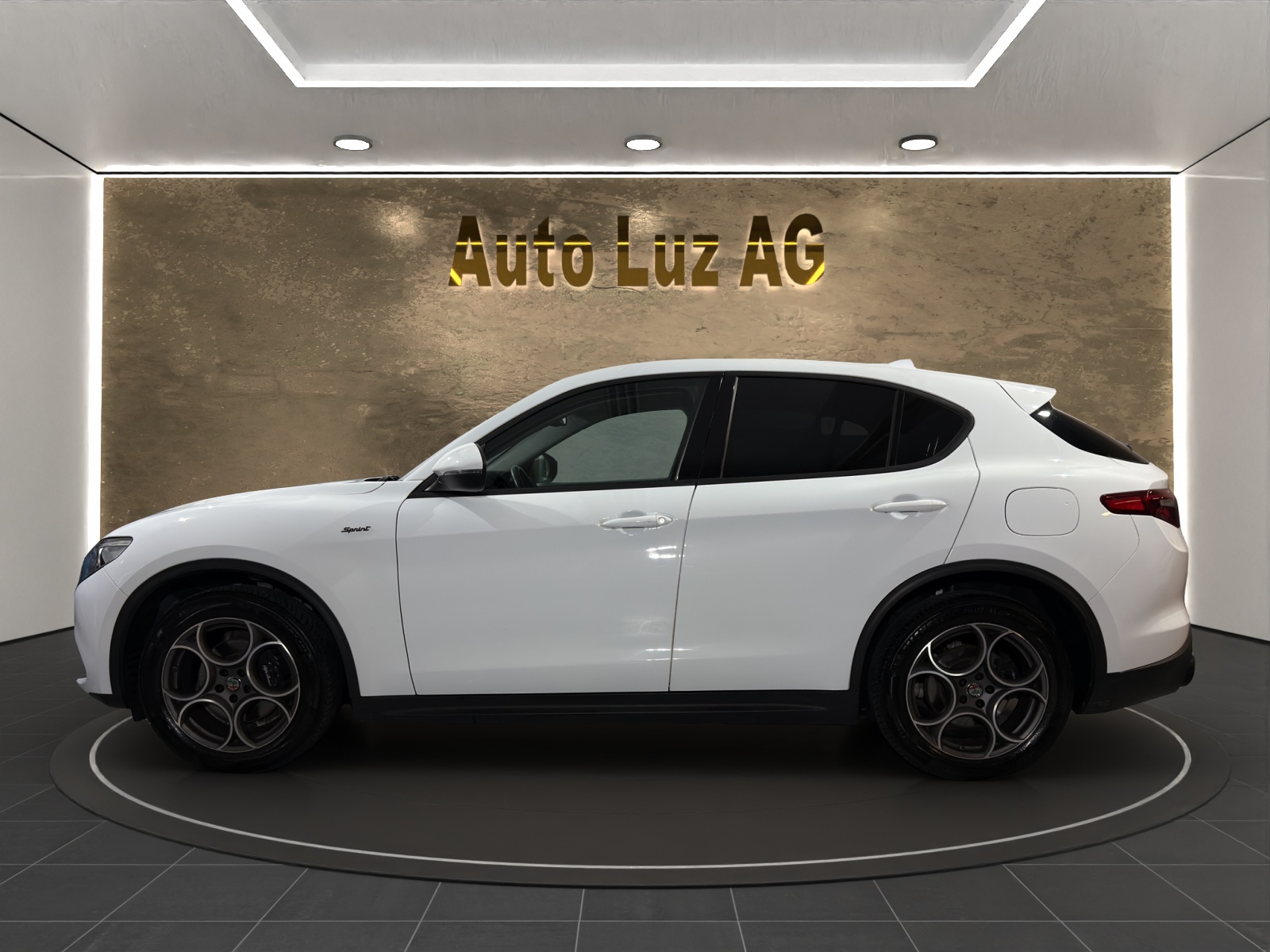 ALFA ROMEO Stelvio 2.0 Sprint Q4 Q4 Automatic-image-5