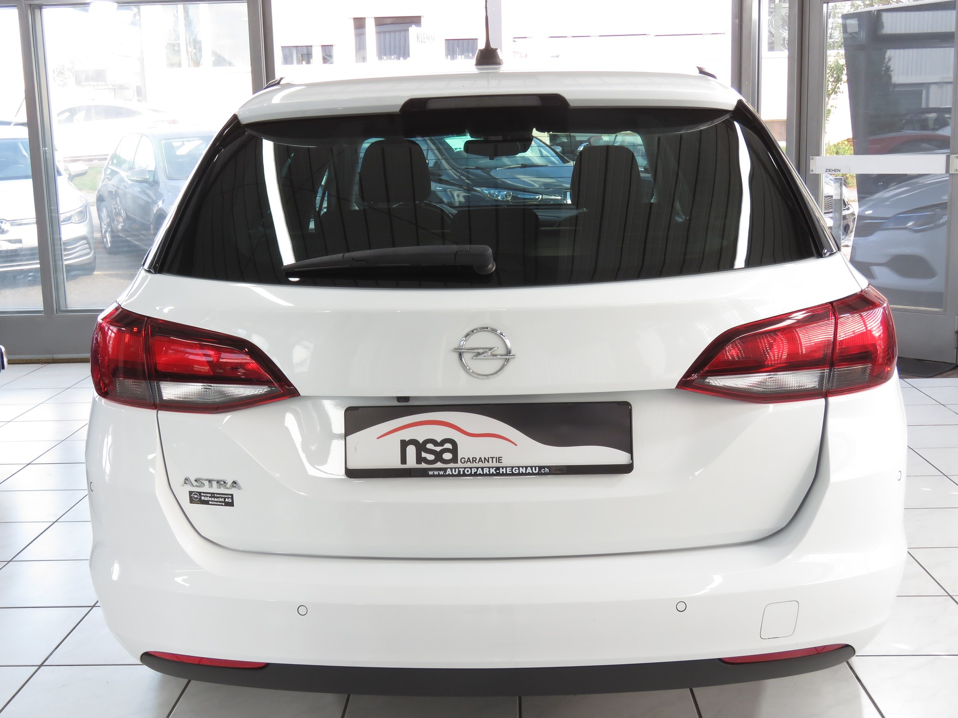 OPEL Astra Sports Tourer 1.4i Turbo Elegance-image-4