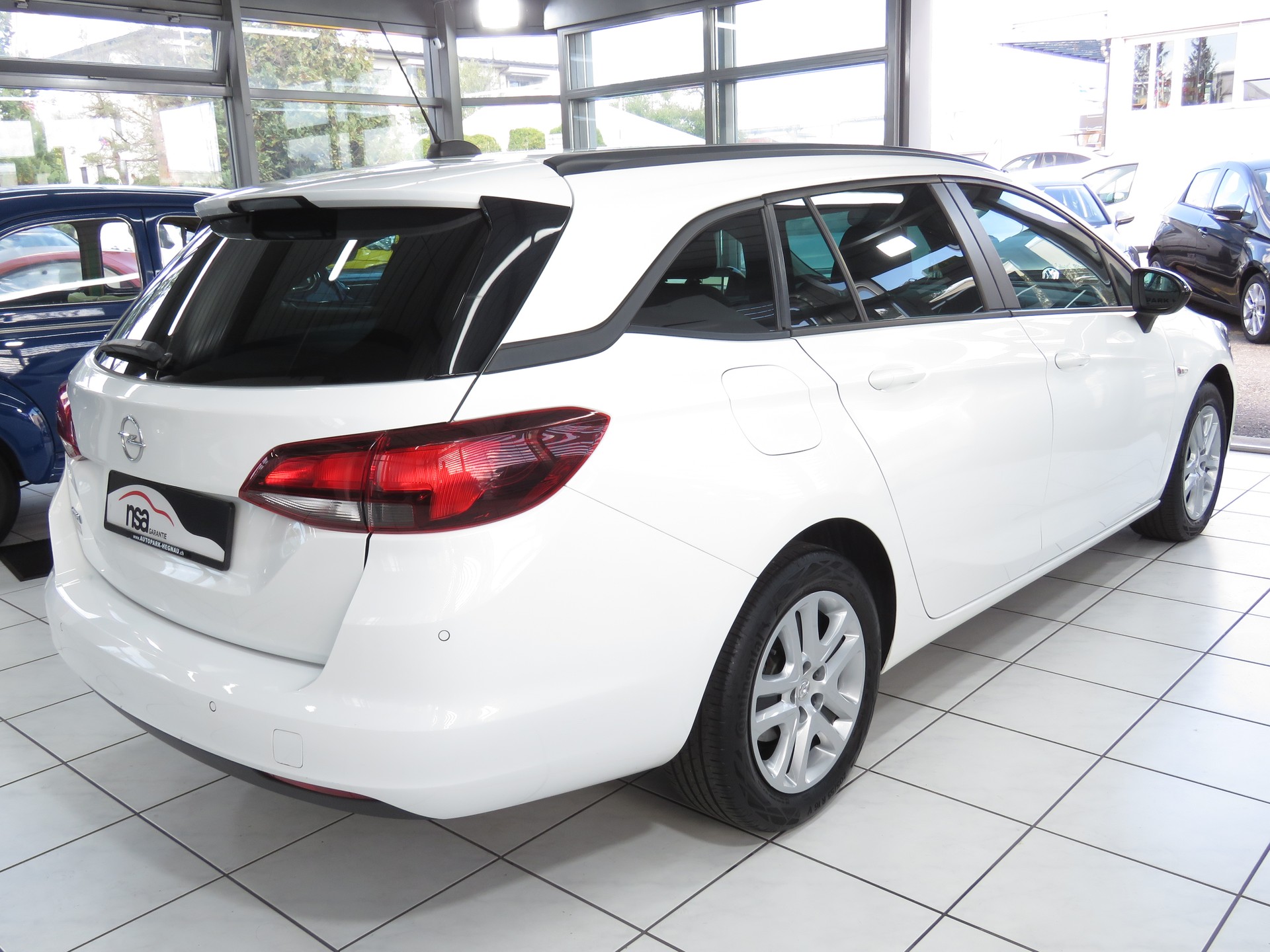 OPEL Astra Sports Tourer 1.4i Turbo Elegance-image-3