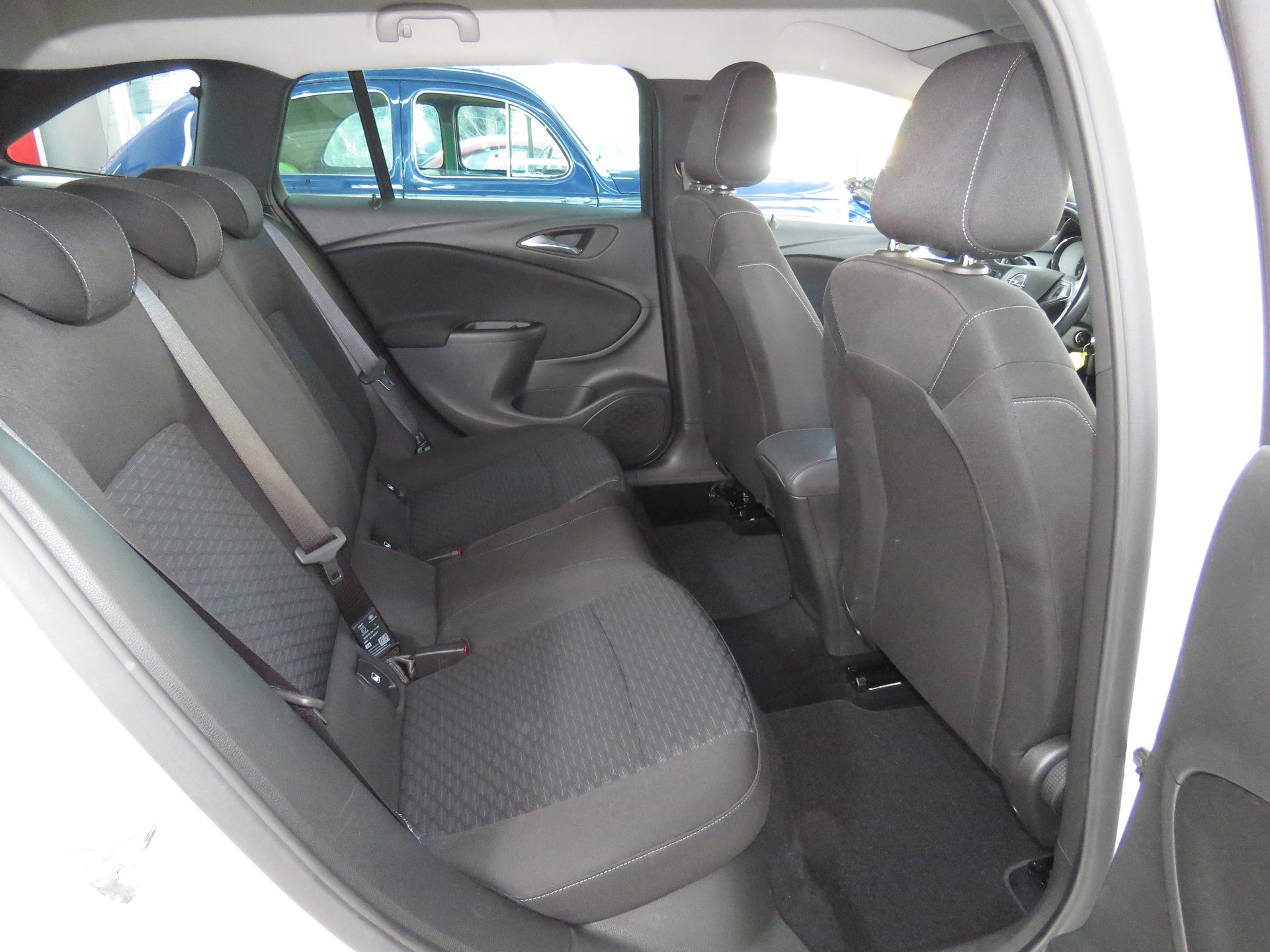 OPEL Astra Sports Tourer 1.4i Turbo Elegance-image-12