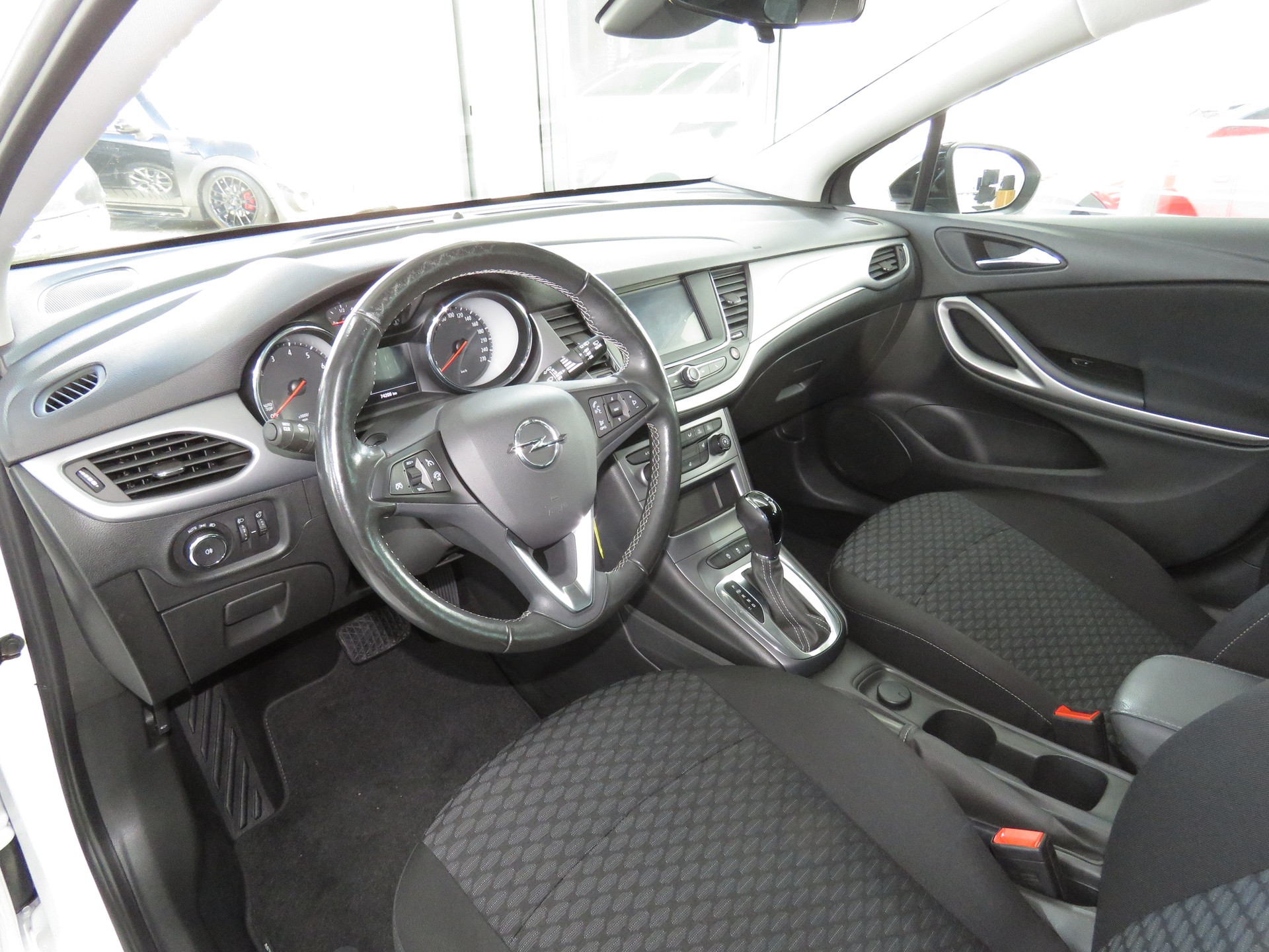 OPEL Astra Sports Tourer 1.4i Turbo Elegance-image-6