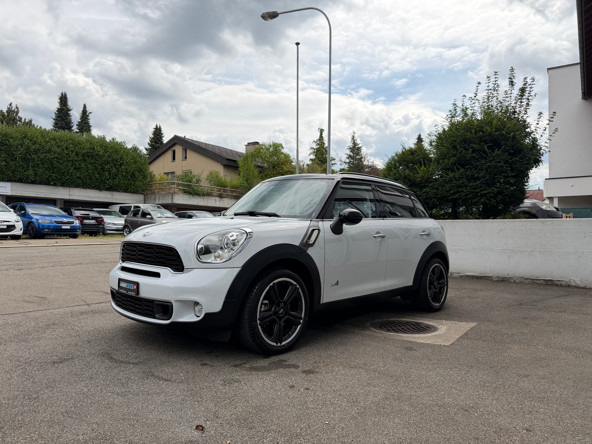 MINI Countryman Cooper S ALL4 Steptronic-image-2