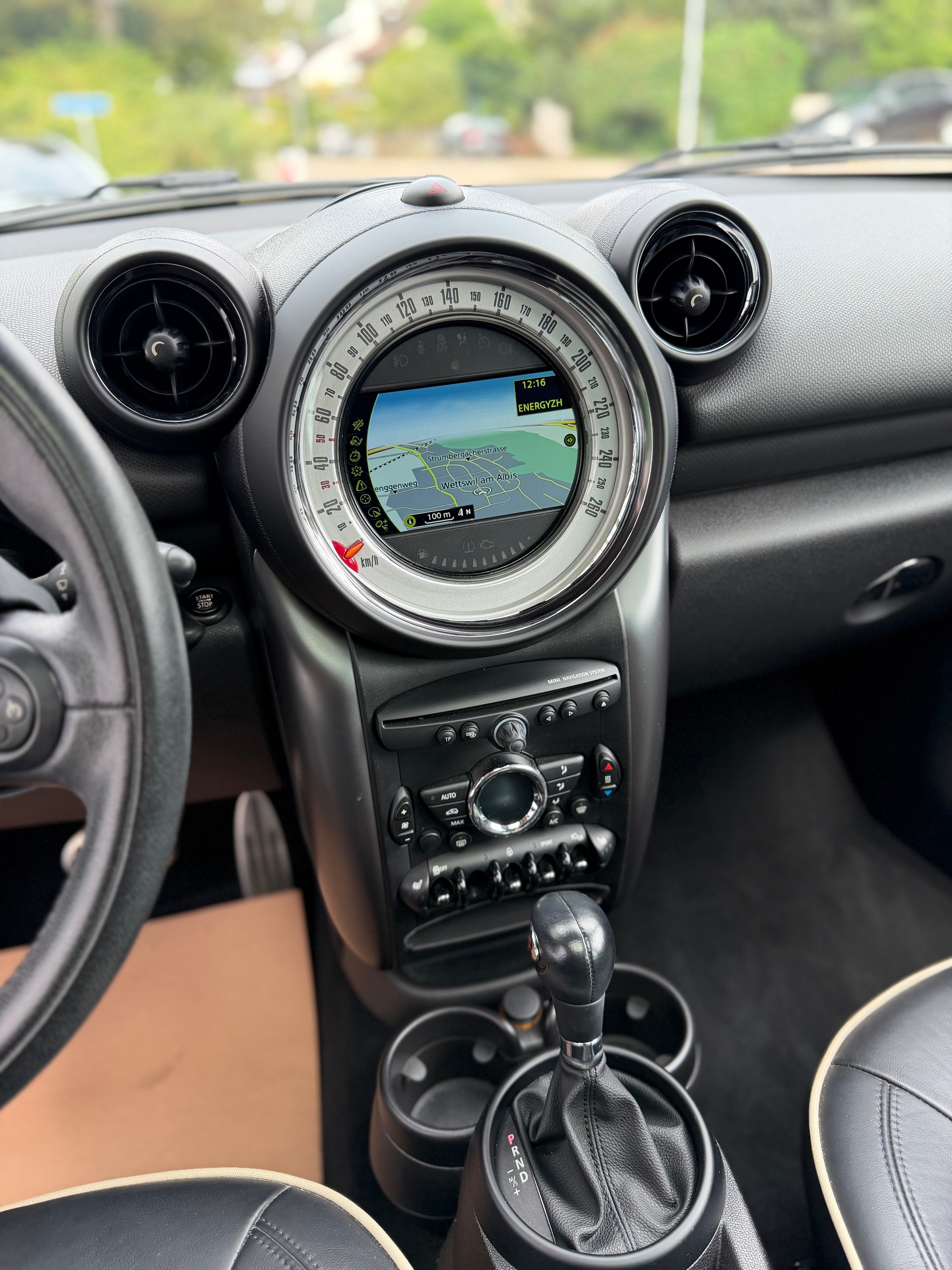MINI Countryman Cooper S ALL4 Steptronic-image-7