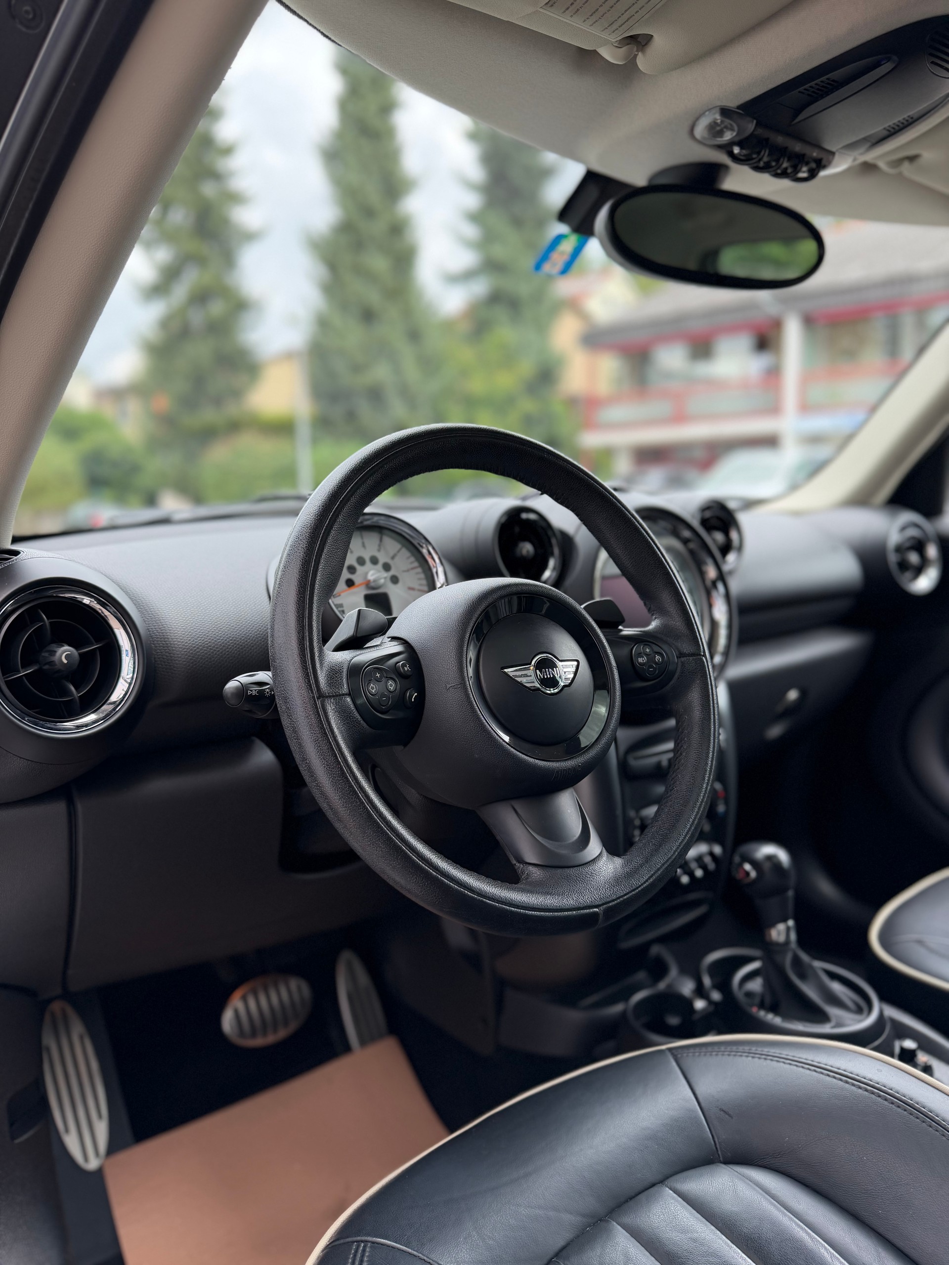 MINI Countryman Cooper S ALL4 Steptronic-image-4