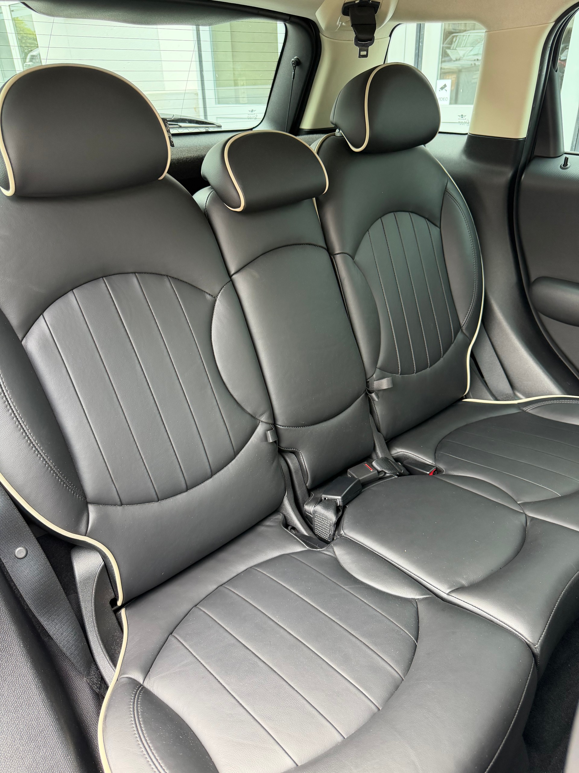 MINI Countryman Cooper S ALL4 Steptronic-image-11