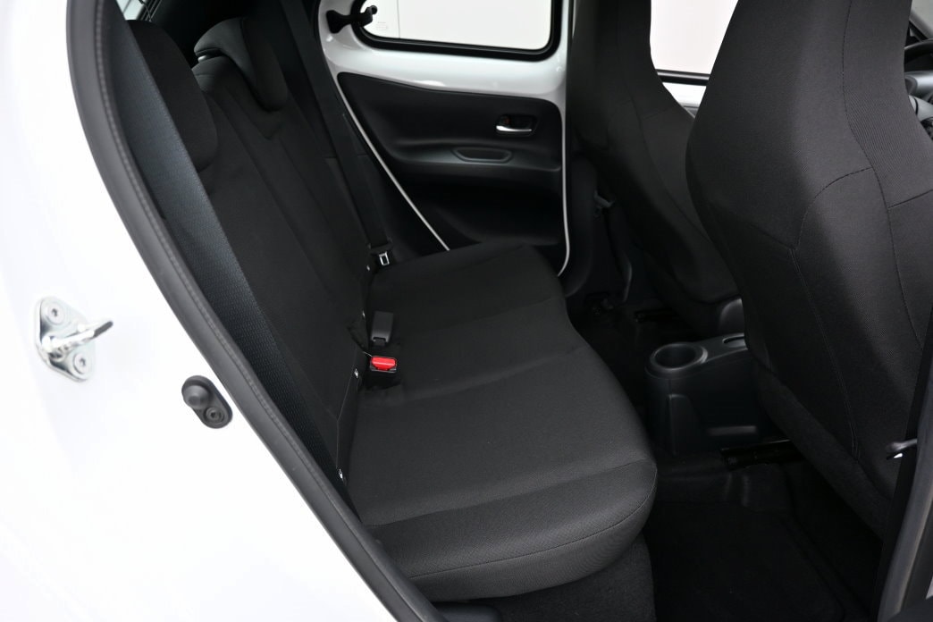 TOYOTA Aygo X 1.0 VVT-i Comfort CVT-image-7