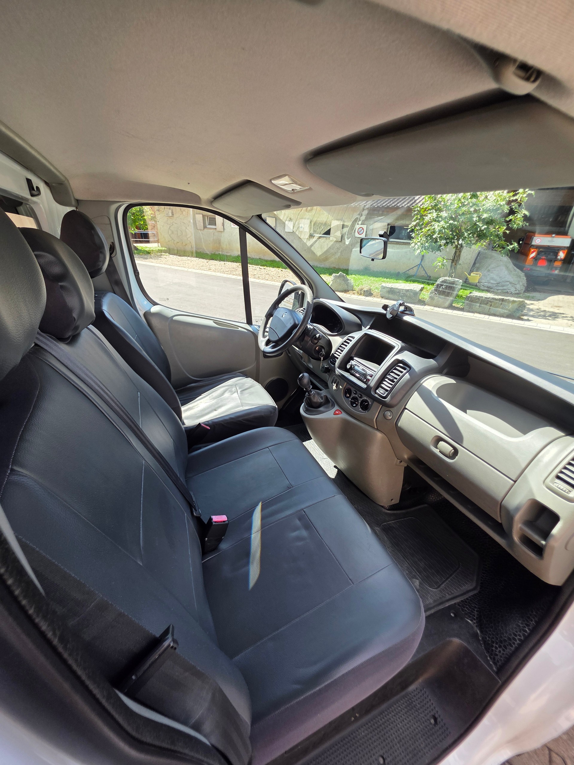 RENAULT 2.0 dCi 114-image-5