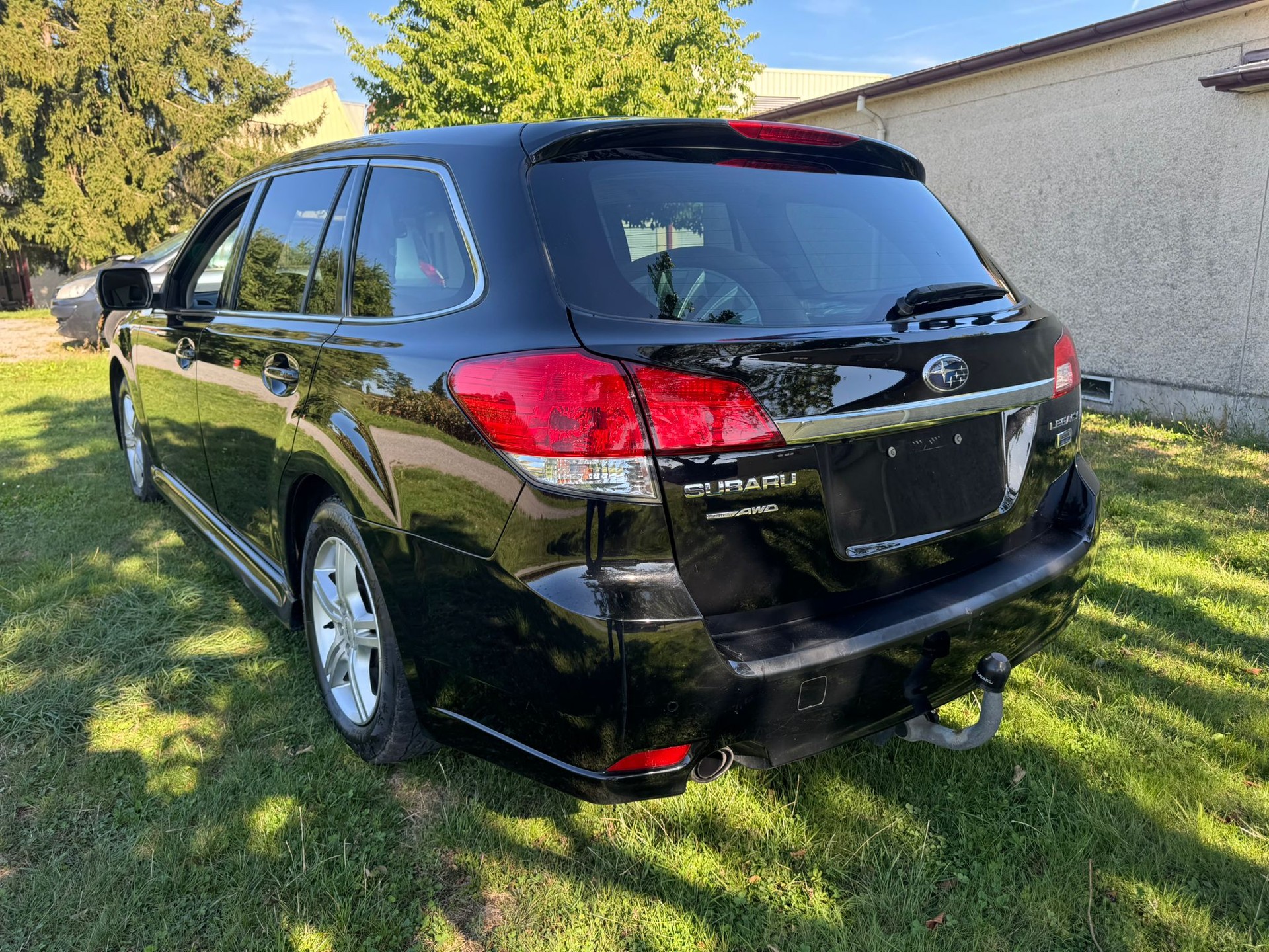SUBARU Legacy 2.0D Limited S AWD-image-4