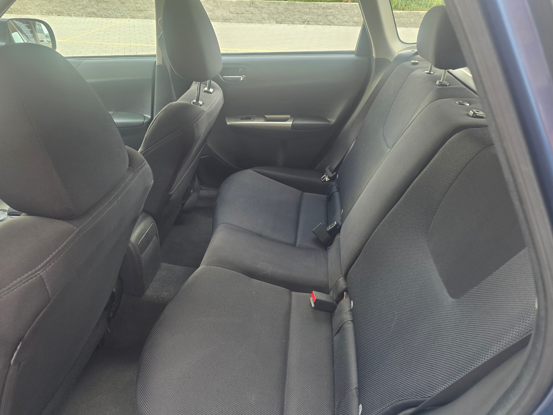 SUBARU Impreza 2.0R Comfort S-image-11