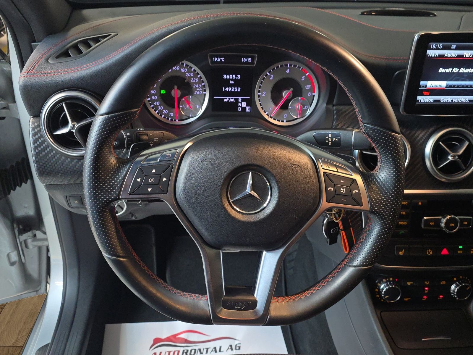 MERCEDES-BENZ A 220 CDI AMG Line 7G-DCT-image-10