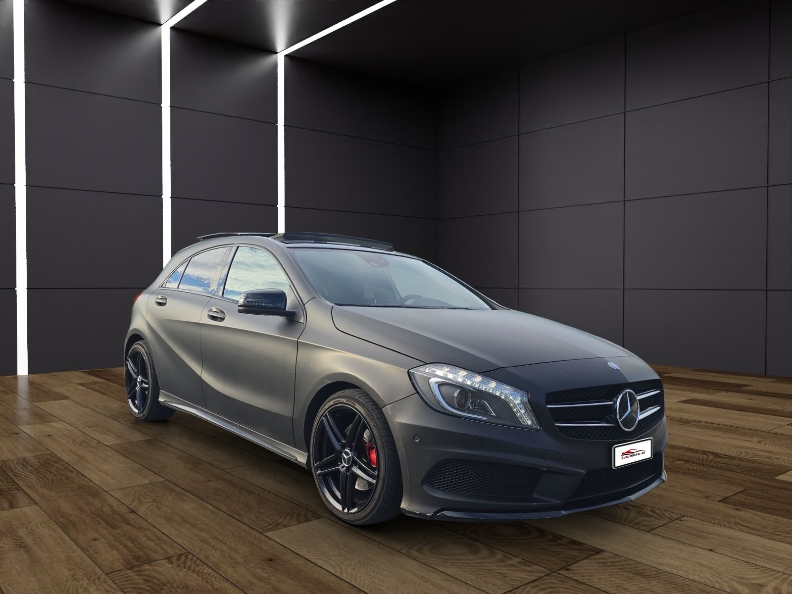 MERCEDES-BENZ A 220 CDI AMG Line 7G-DCT-image-1