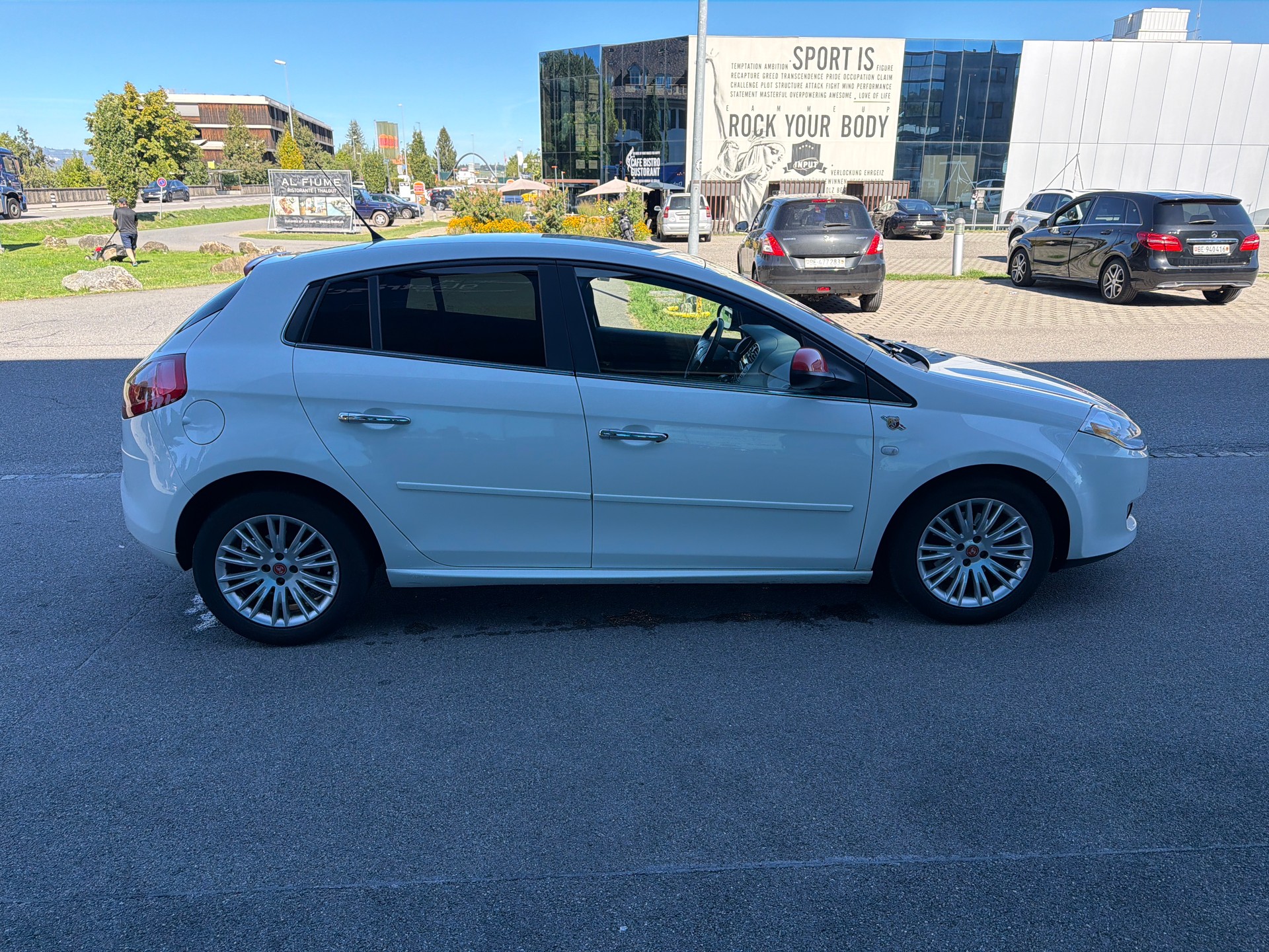 FIAT Bravo 1.4 16V Turbo Dynamic Automatik-image-5
