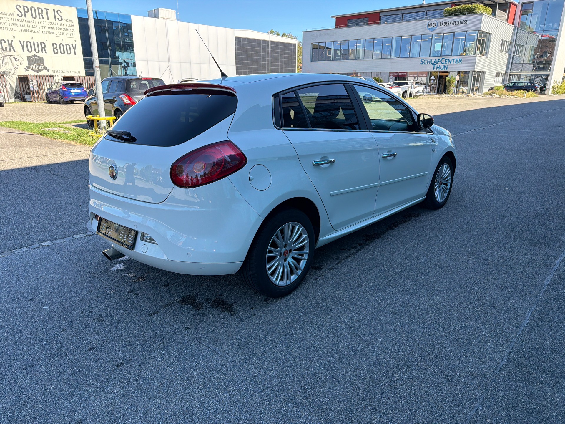 FIAT Bravo 1.4 16V Turbo Dynamic Automatik-image-4