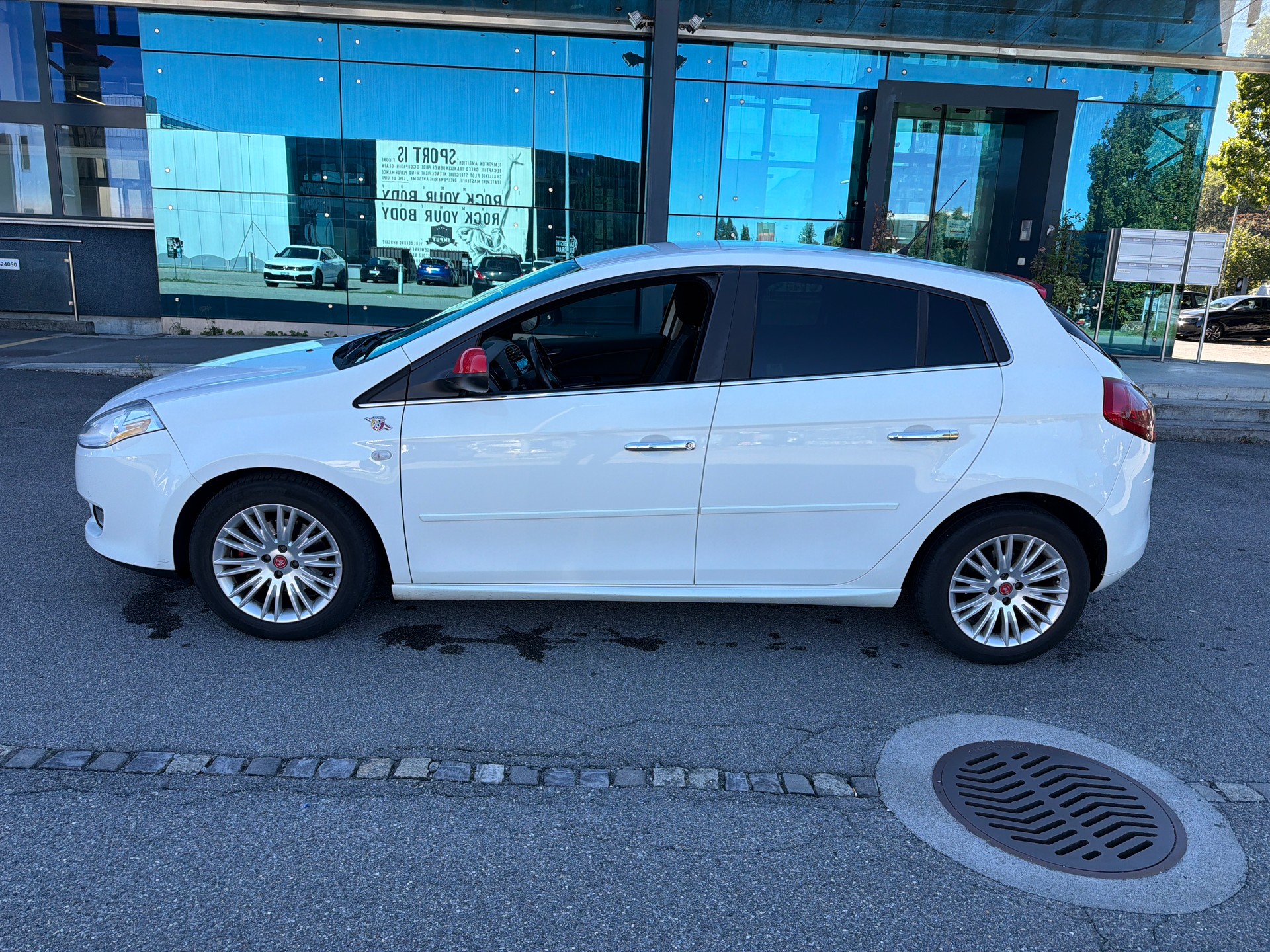 FIAT Bravo 1.4 16V Turbo Dynamic Automatik-image-1