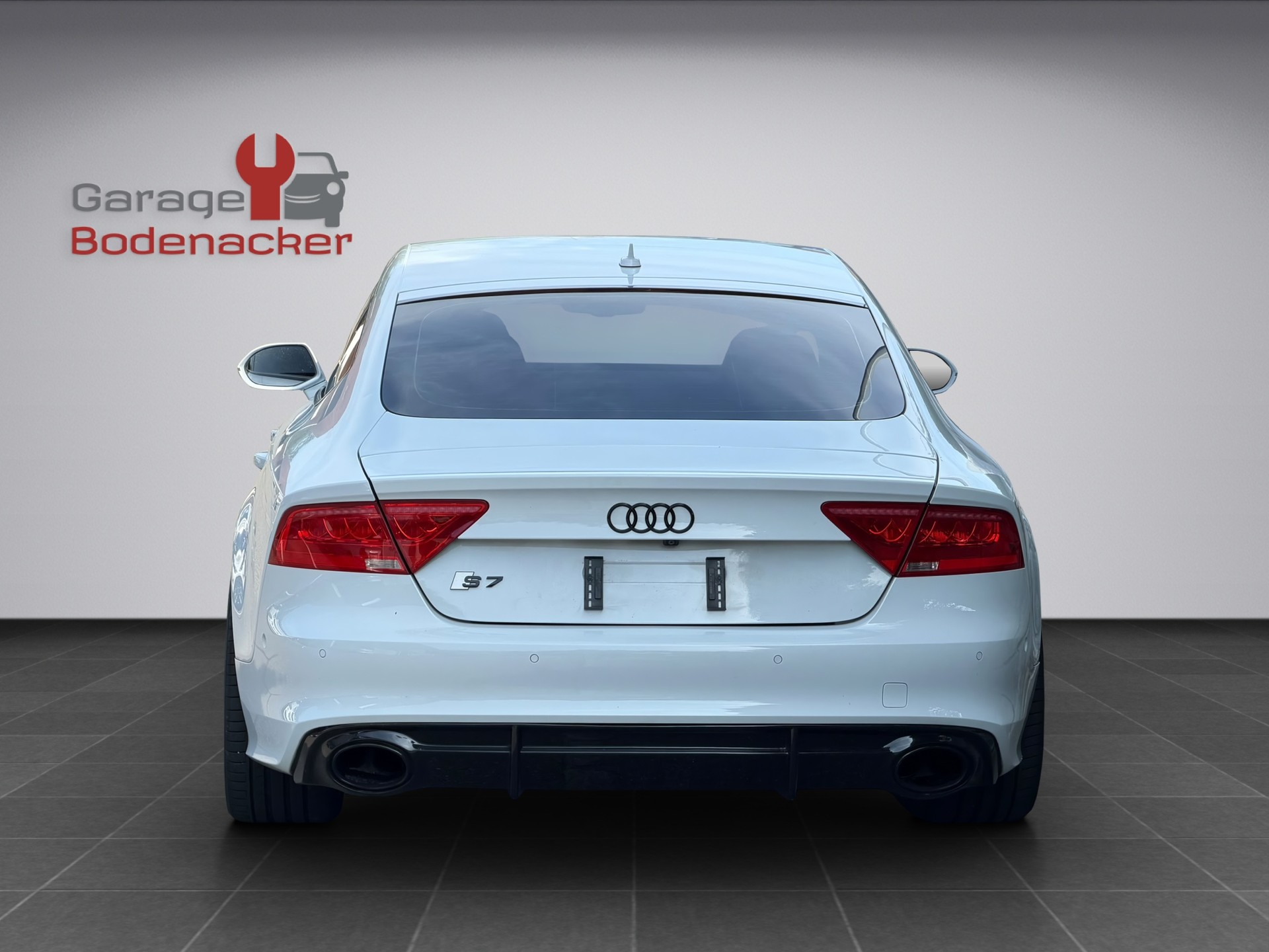 AUDI S7 Sportback 4.0 TFSI V8 quattro S-tronic-image-14