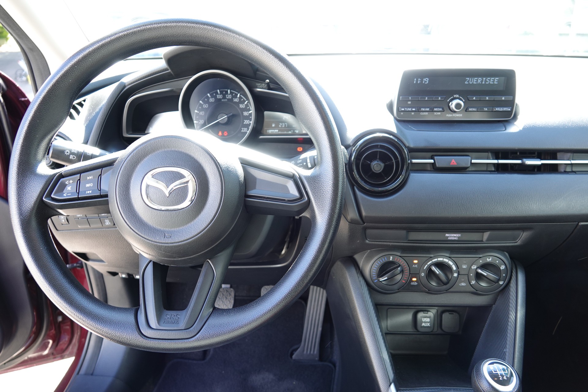 MAZDA 2 1.5 SkyG 75-image-8