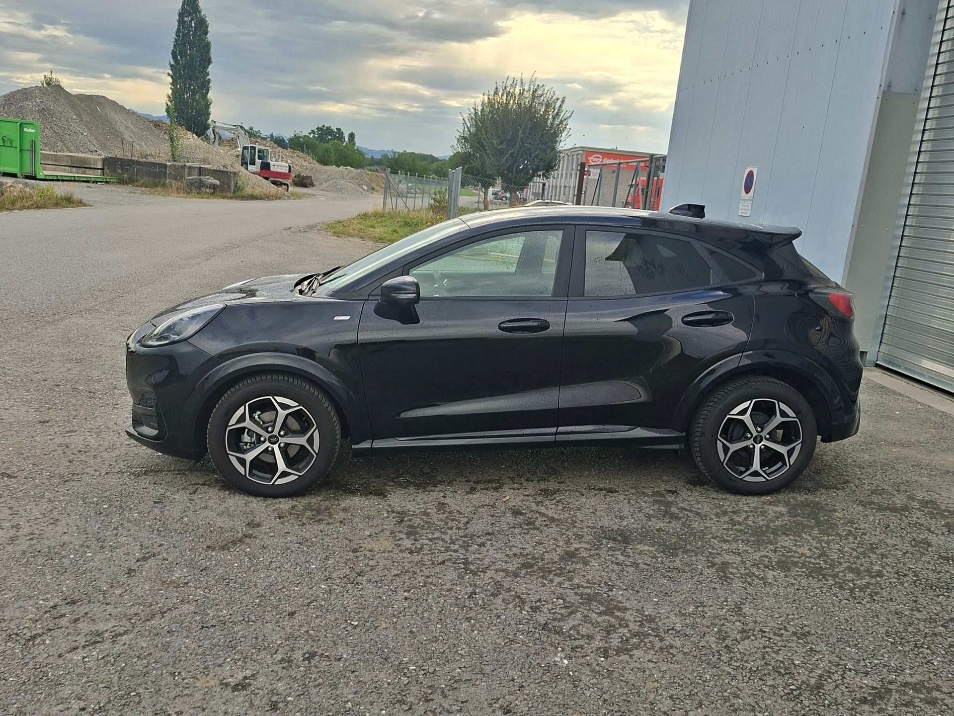 FORD FORD Puma 1.0 EcoB Hybrid 155 ST-Line X Neues Model mit grossem Dysplay-image-1