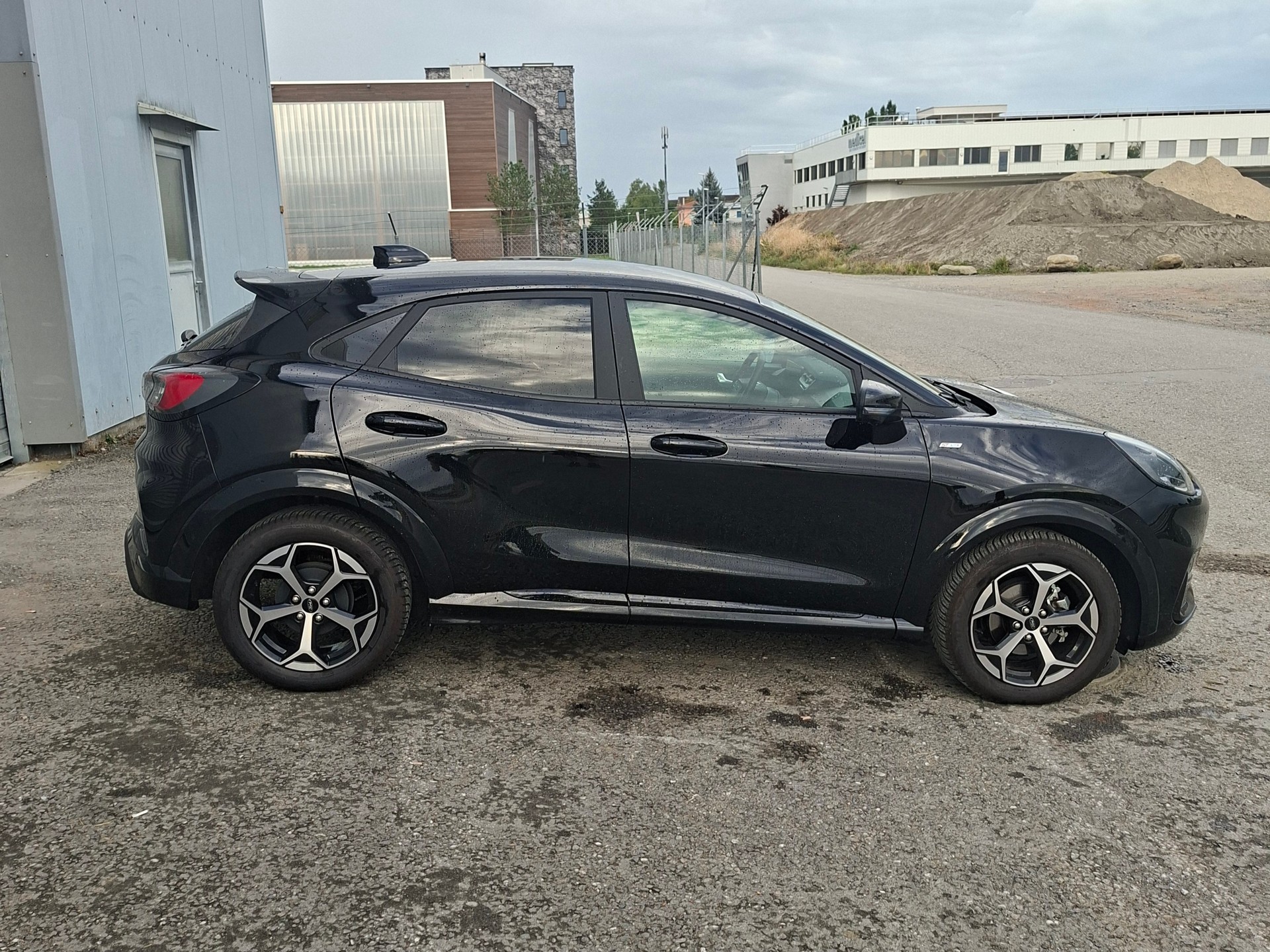FORD FORD Puma 1.0 EcoB Hybrid 155 ST-Line X Neues Model mit grossem Dysplay-image-5