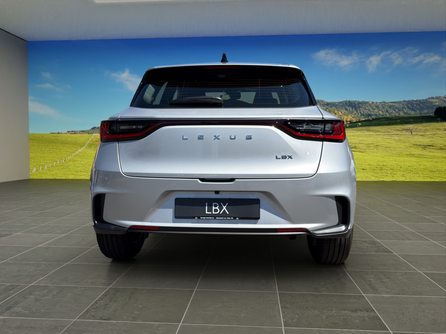 LEXUS LBX 1.5 Hybrid Impression-image-3