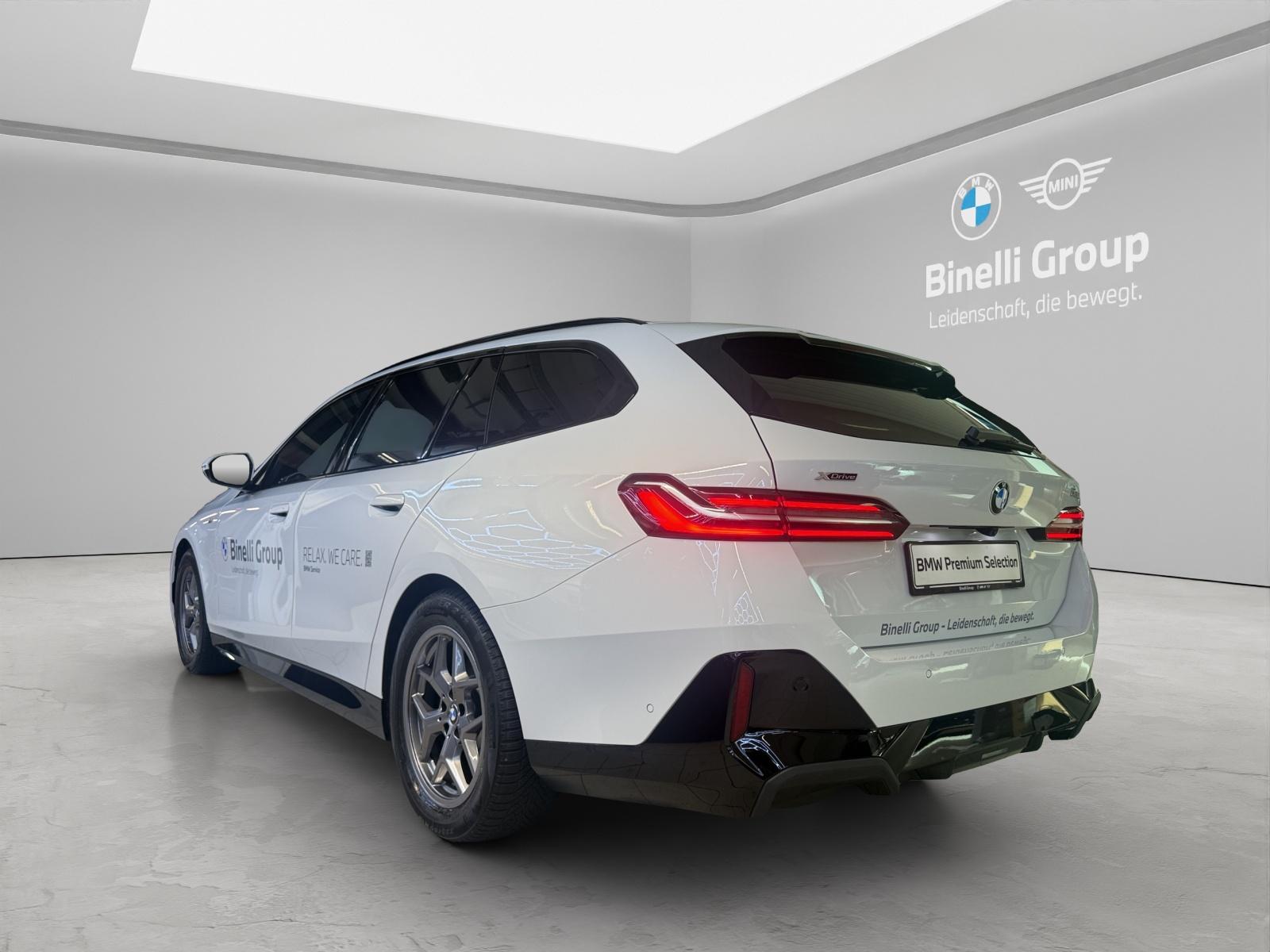 BMW 5er Touring 520d xDrive M-SportPaket-image-2