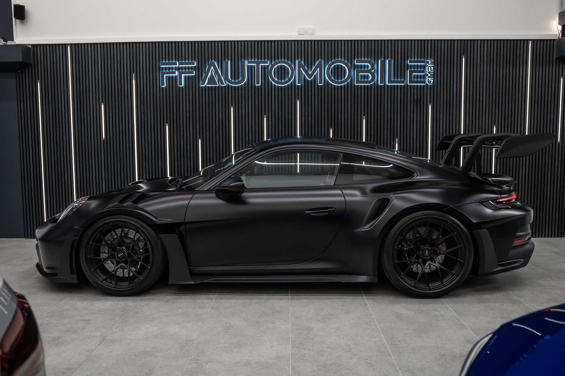 PORSCHE 911 GT3 RS / CH-FAHRZEUG / CAPRISTO / PPF SCHWARZ-MATT-image-9