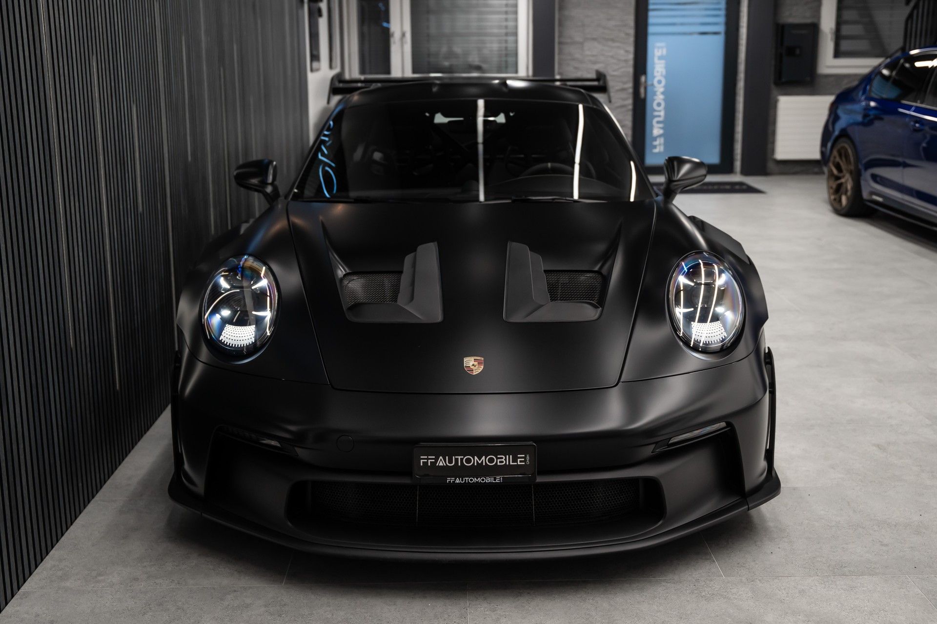 PORSCHE 911 GT3 RS / CH-FAHRZEUG / CAPRISTO / PPF SCHWARZ-MATT-image-4