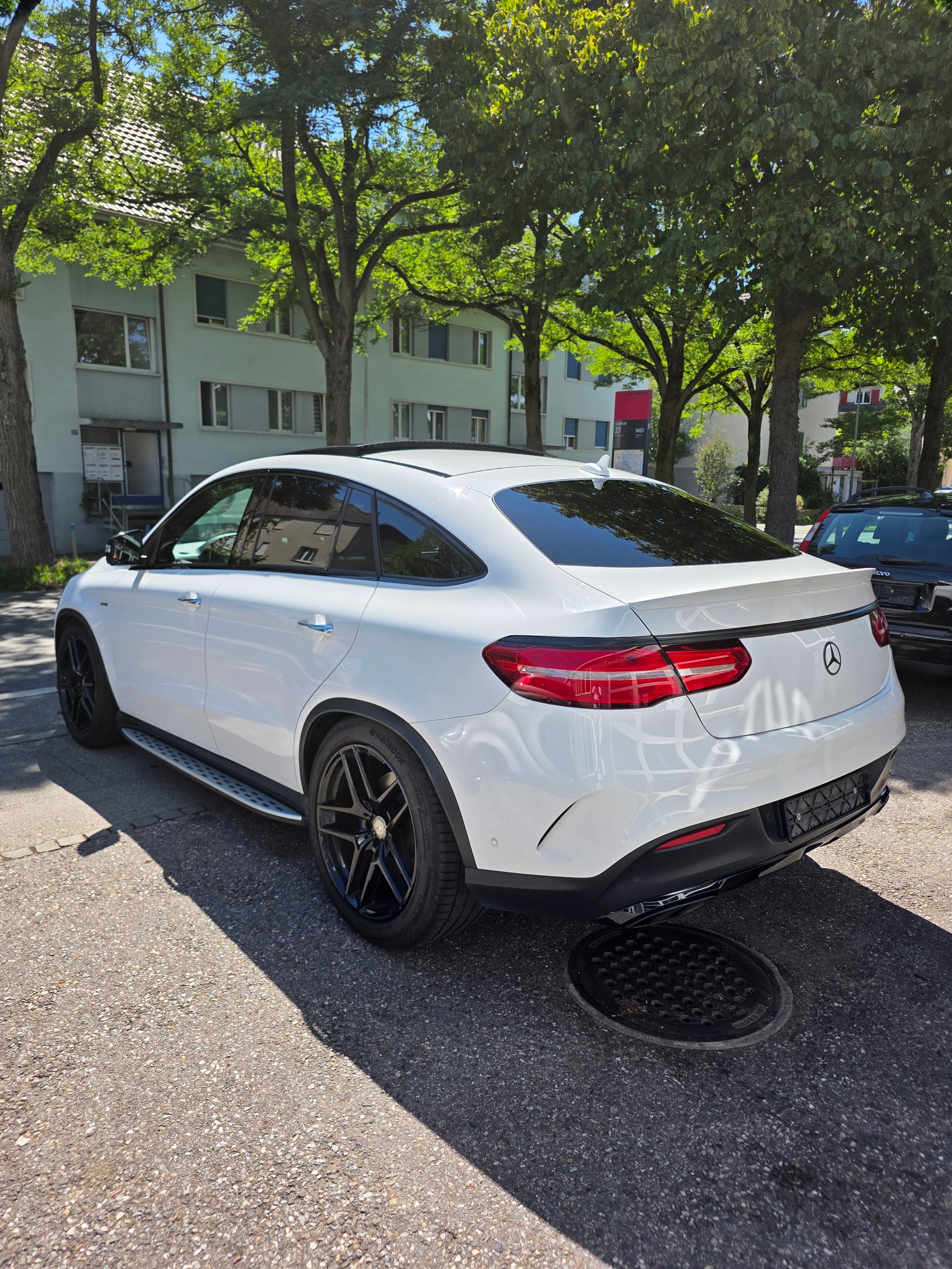 MERCEDES-BENZ GLE Coupé 450 AMG 4Matic 9G-Tronic *Night Paket *Distronic Plus *360° *Harman Kardon *Pano *AHK-image-5