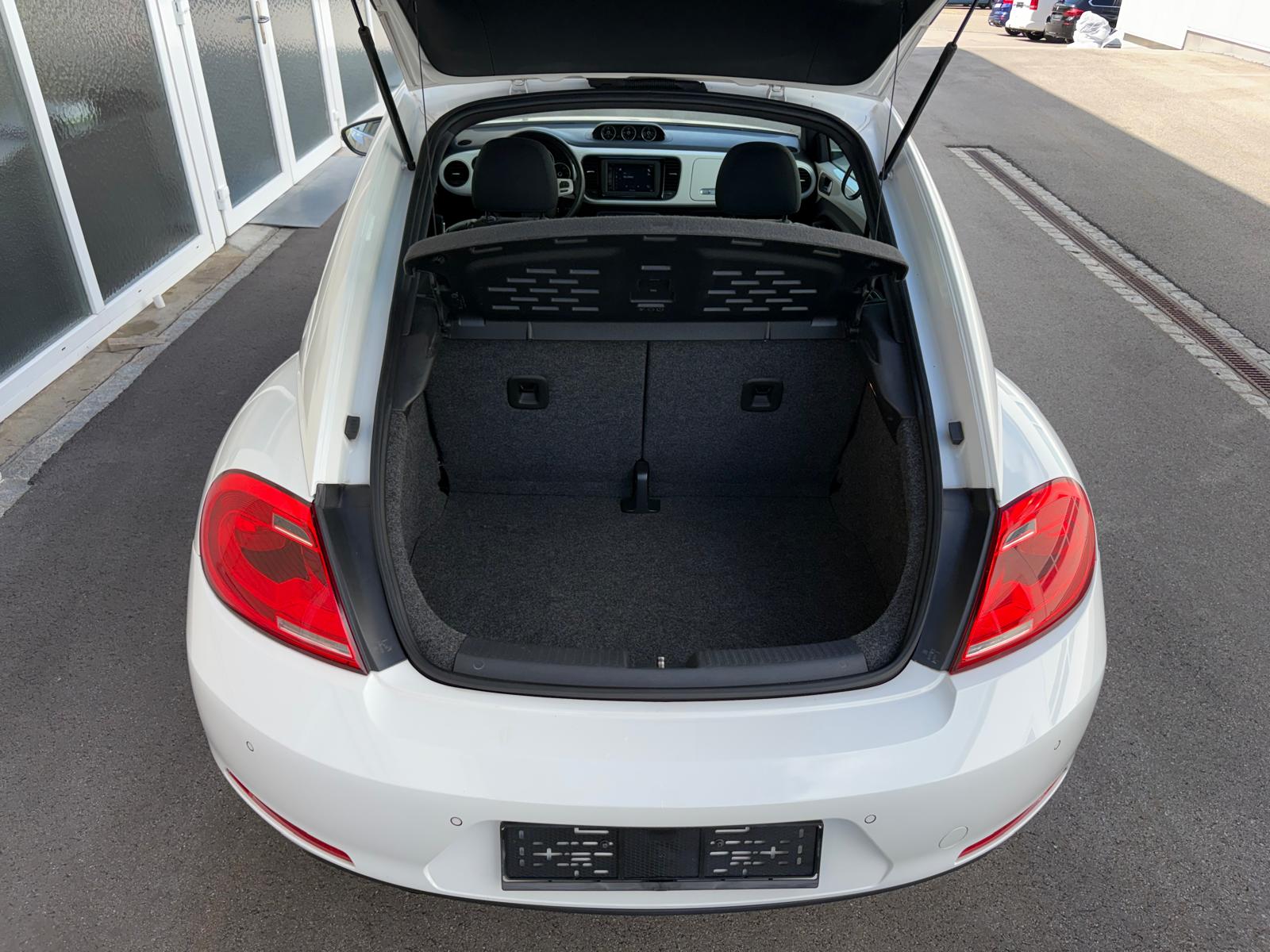 VW Beetle 1.6 TDI SWP Design Maggiolino-image-11