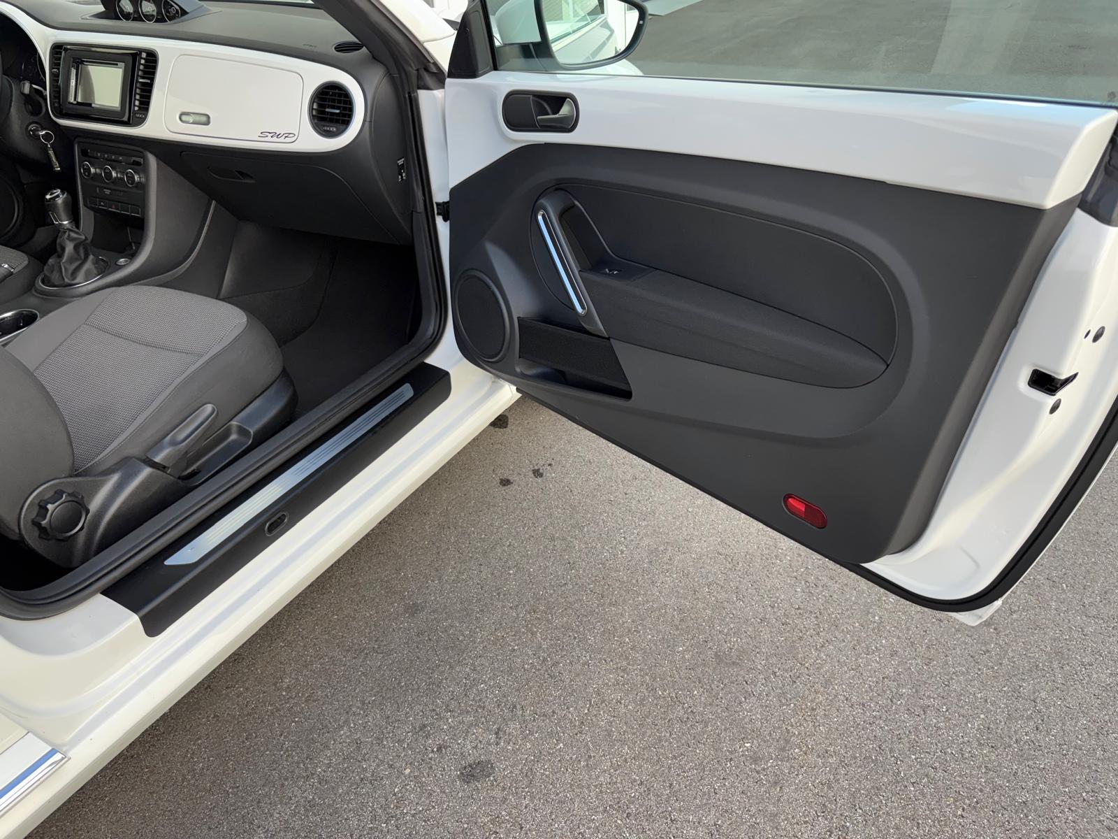 VW Beetle 1.6 TDI SWP Design Maggiolino-image-10