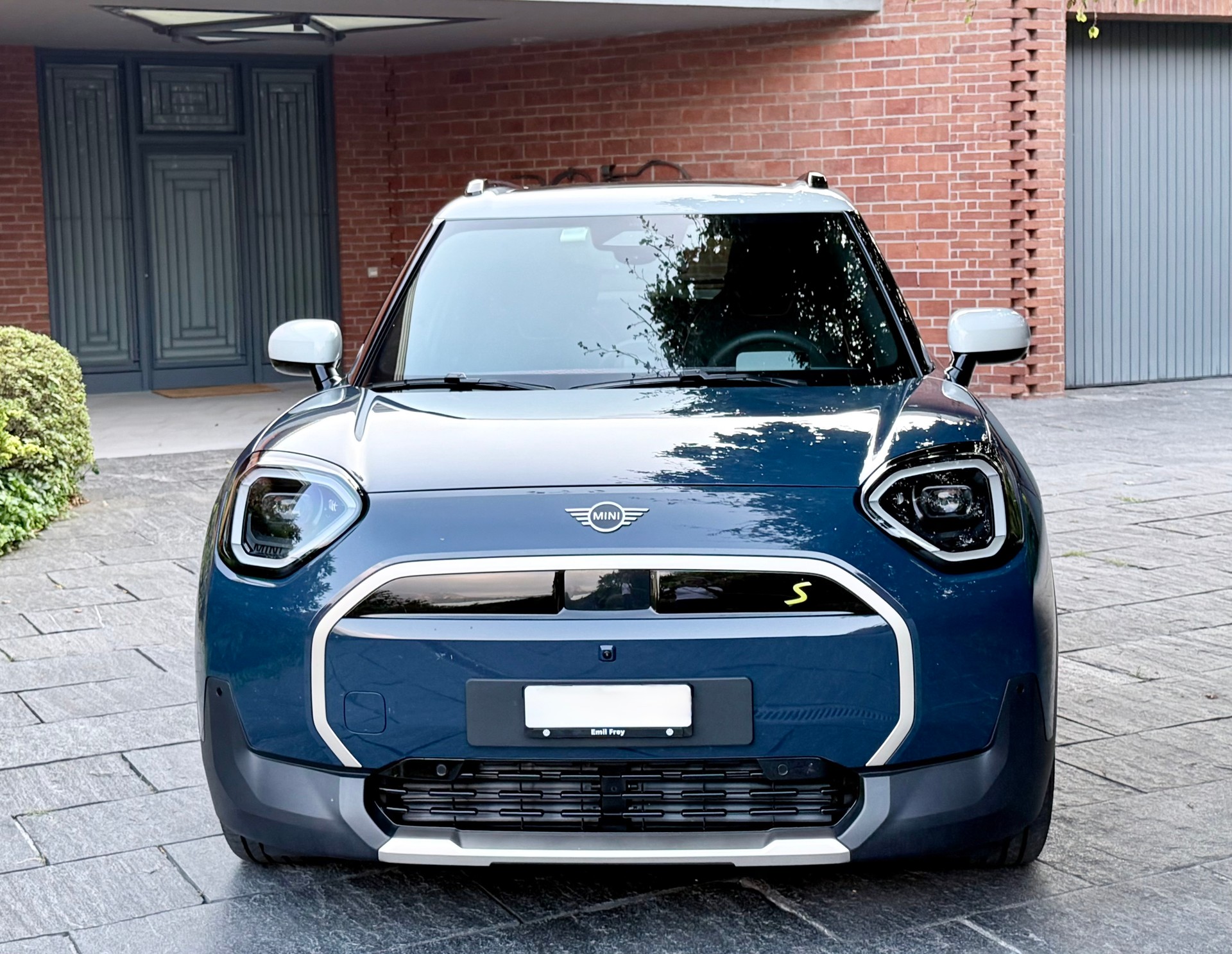 MINI SE-image-4