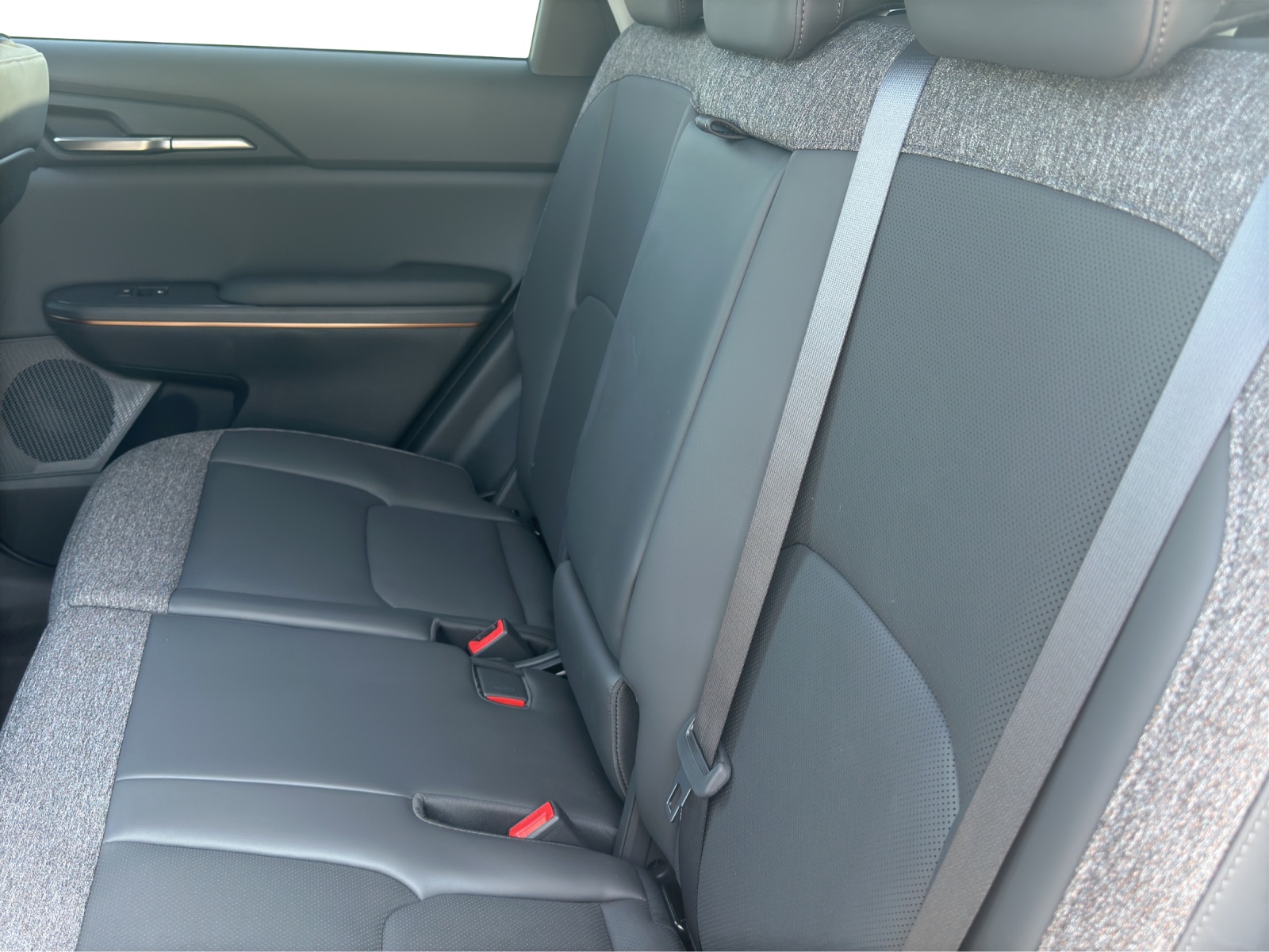KIA EV5 81 kWh Earth 4x4-image-8