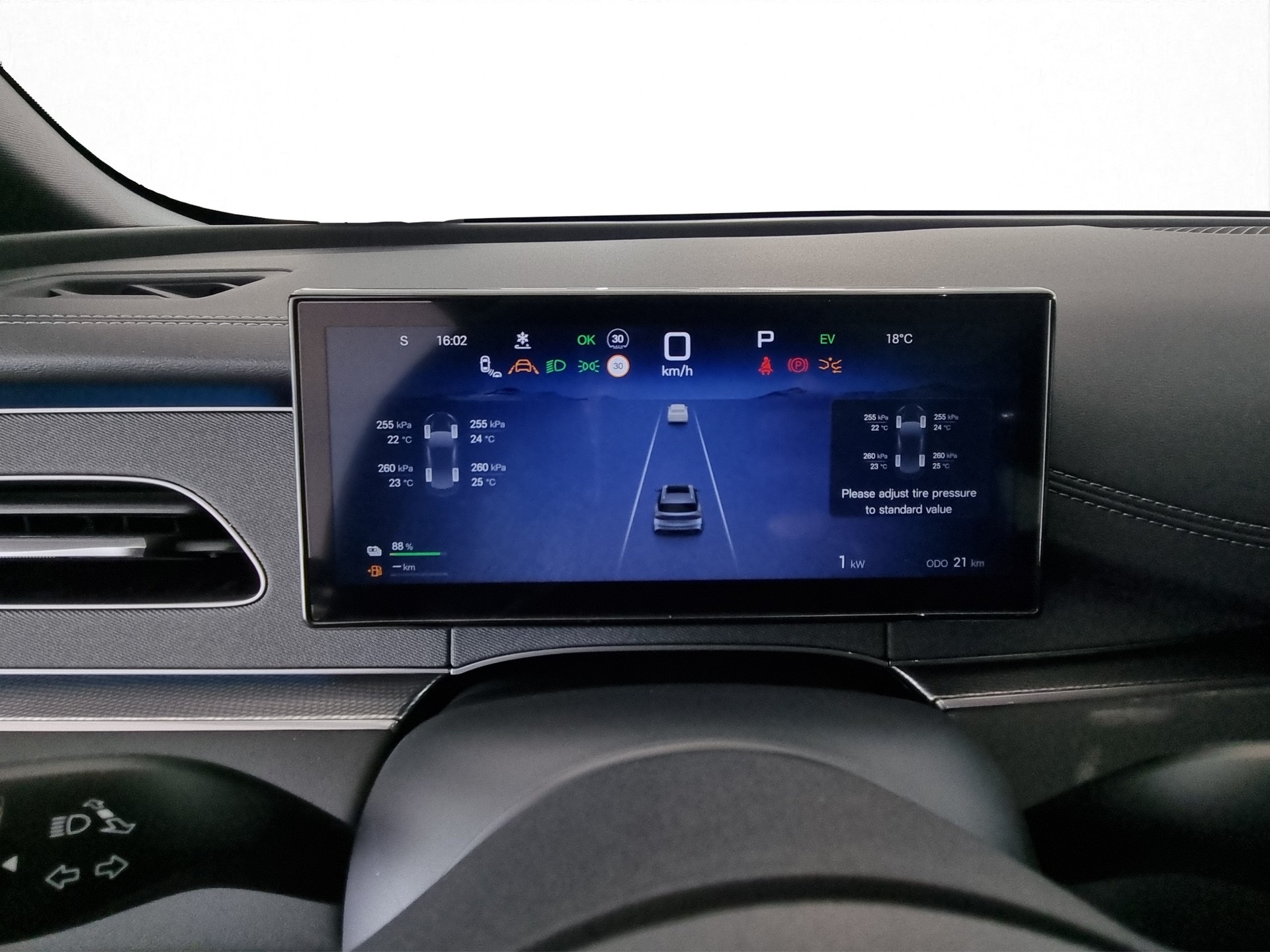BYD Seal 6 DM-i Touring Comfort-image-10