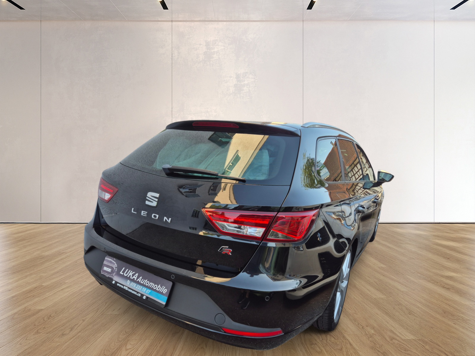 SEAT Leon ST 1.8 TSI FR DSG-image-3