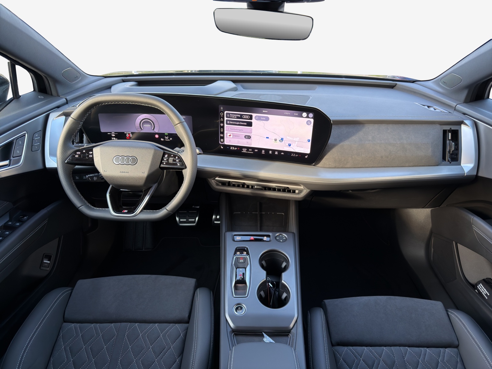 AUDI Q4 e-tron SUV quattro performance Swiss Ski-image-8
