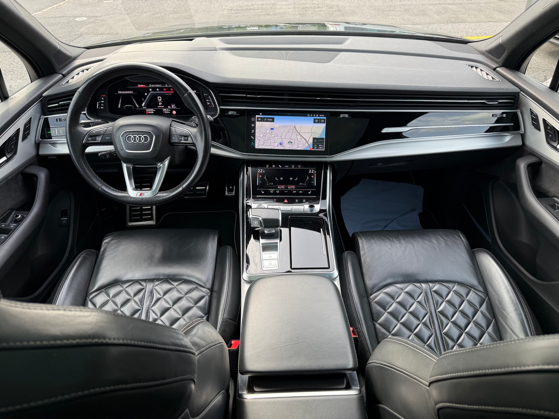 AUDI Q7 3.0 50 TDI S Line quattro T-Tronic *Traumausstattung*-image-23