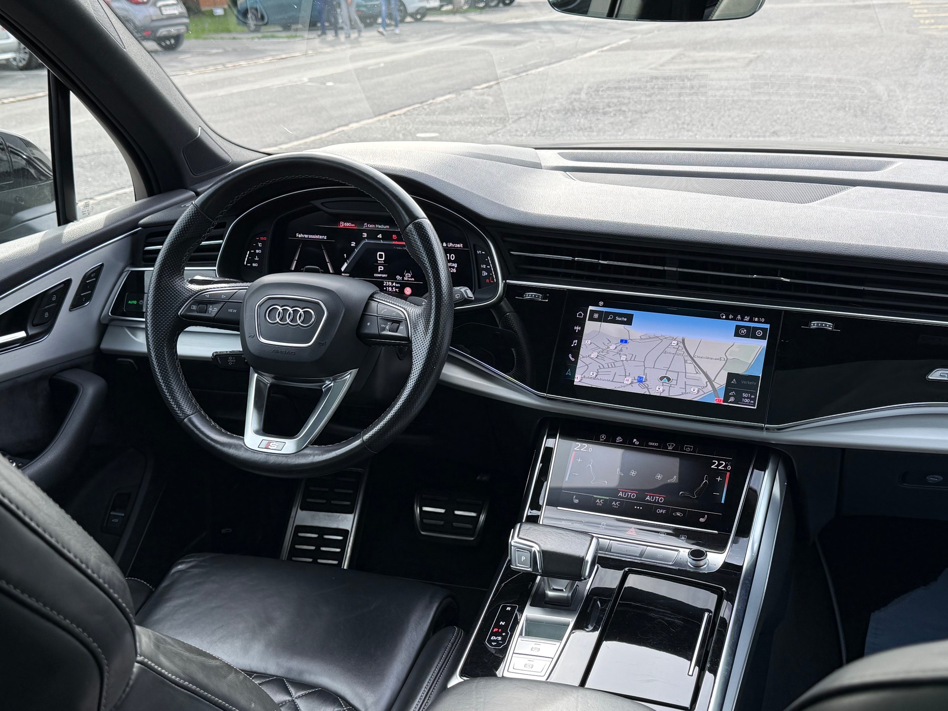 AUDI Q7 3.0 50 TDI S Line quattro T-Tronic *Traumausstattung*-image-25