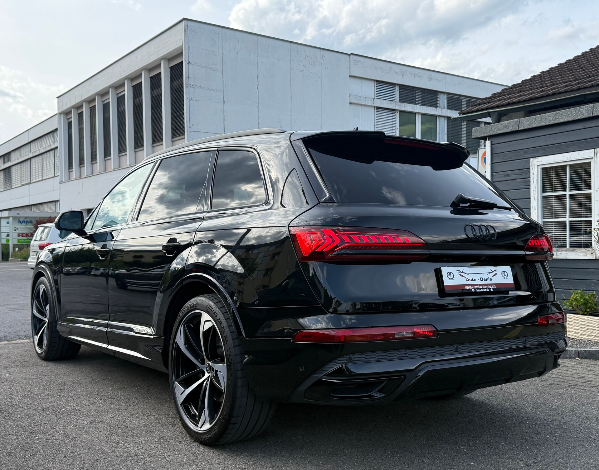 AUDI Q7 3.0 50 TDI S Line quattro T-Tronic *Traumausstattung*-image-5