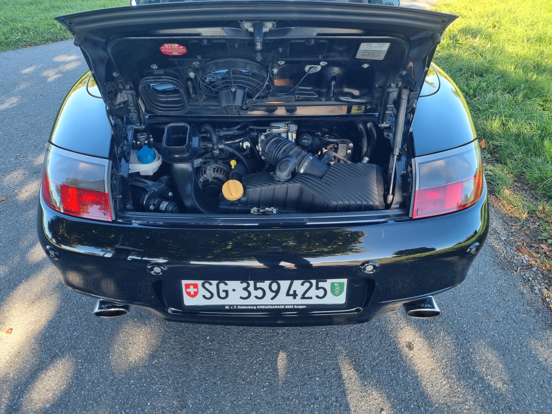 PORSCHE 3.4 Carrera-image-4