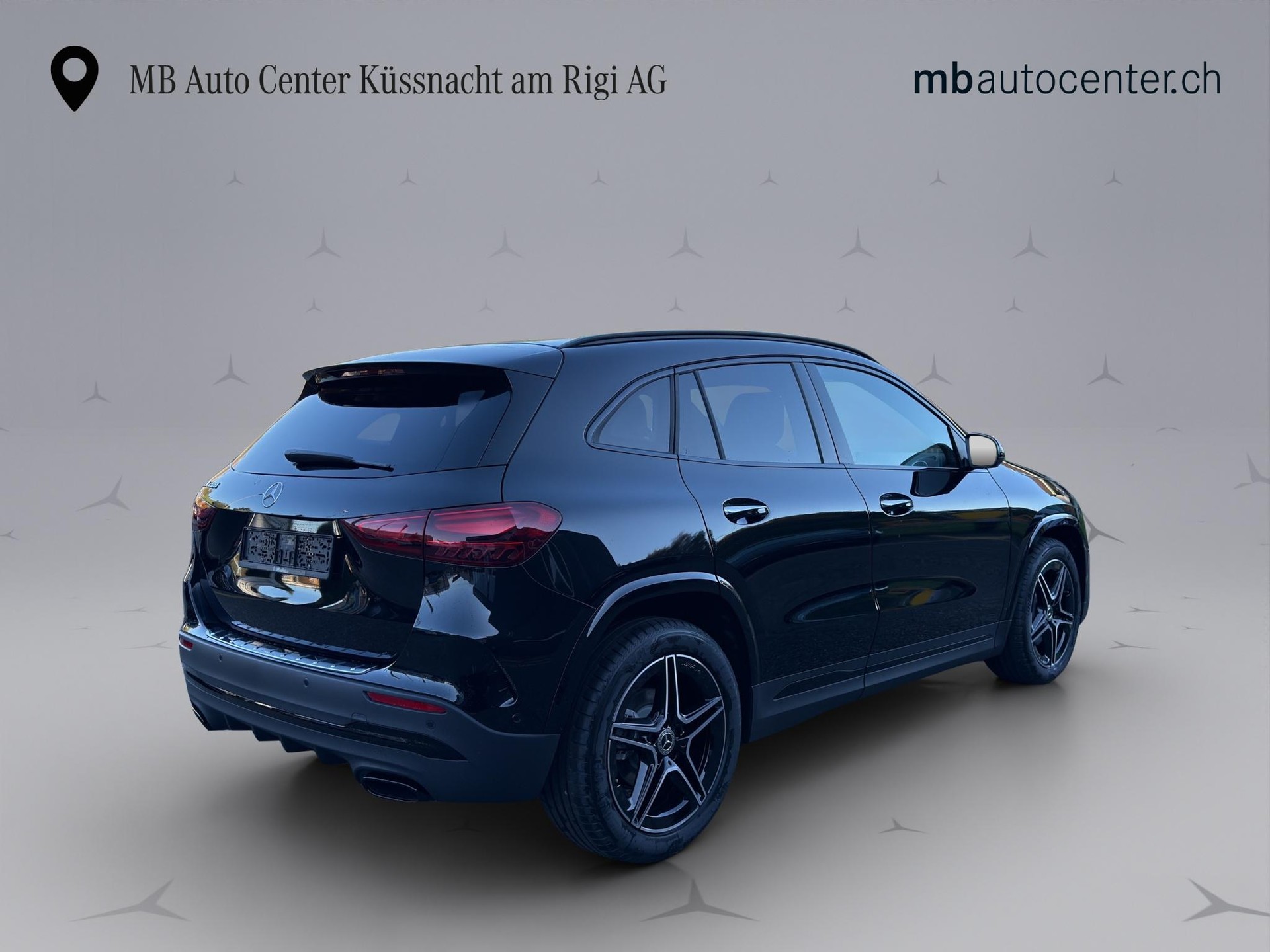MERCEDES-BENZ 200 Night Star AMG Line-image-5
