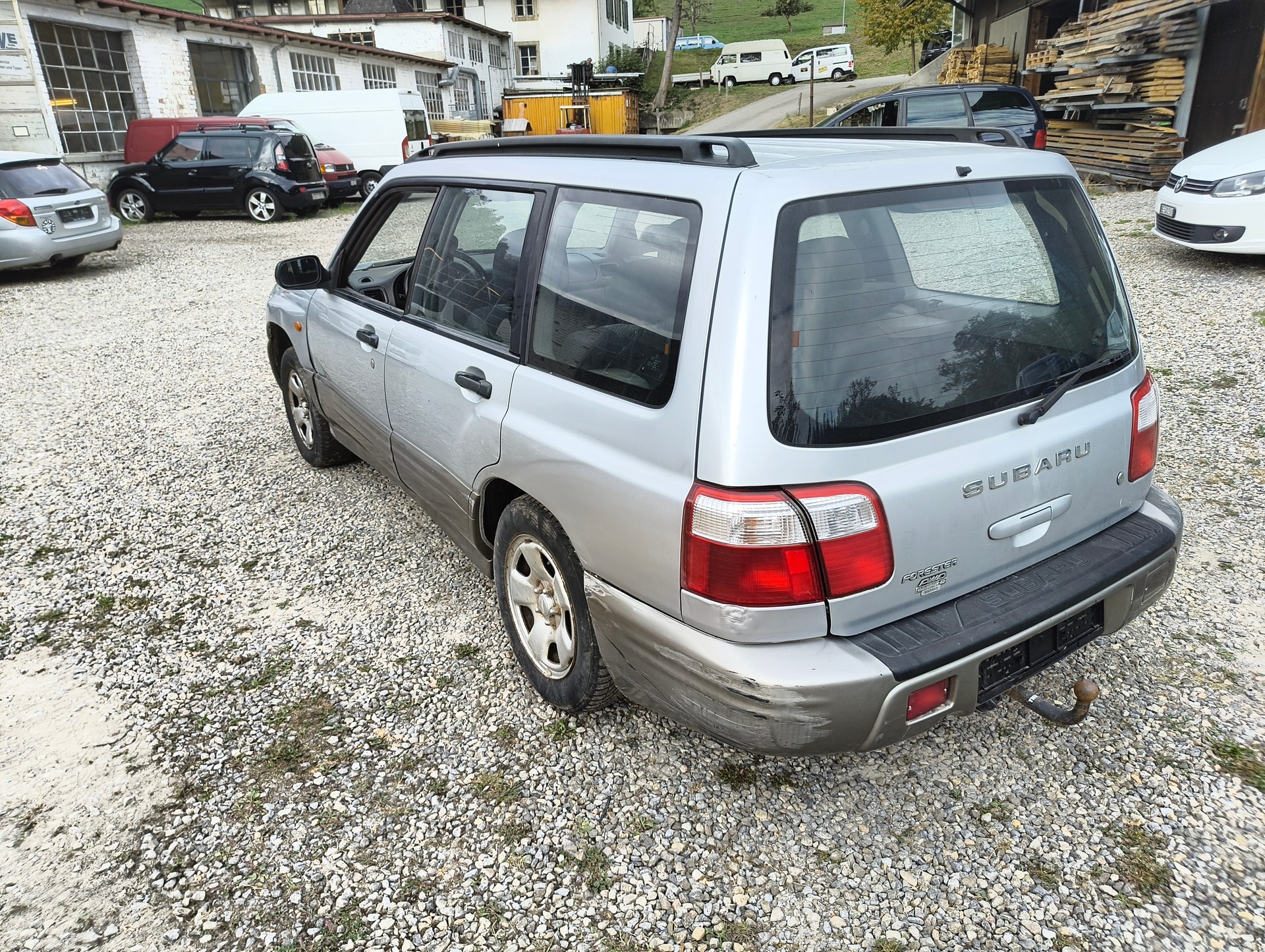SUBARU Forester 2.0-image-4