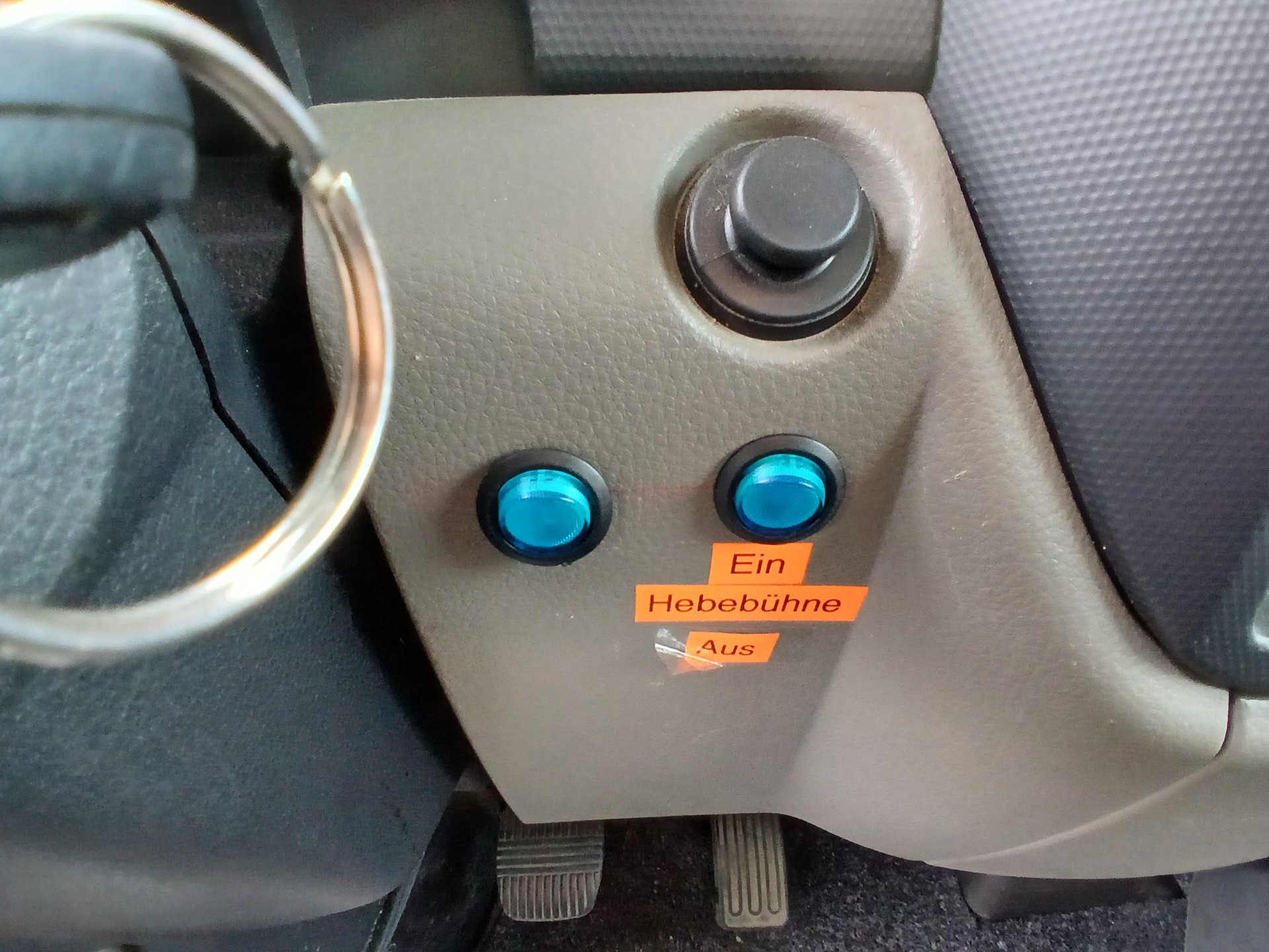 RENAULT Maxity DXI 140.35 L2-image-9